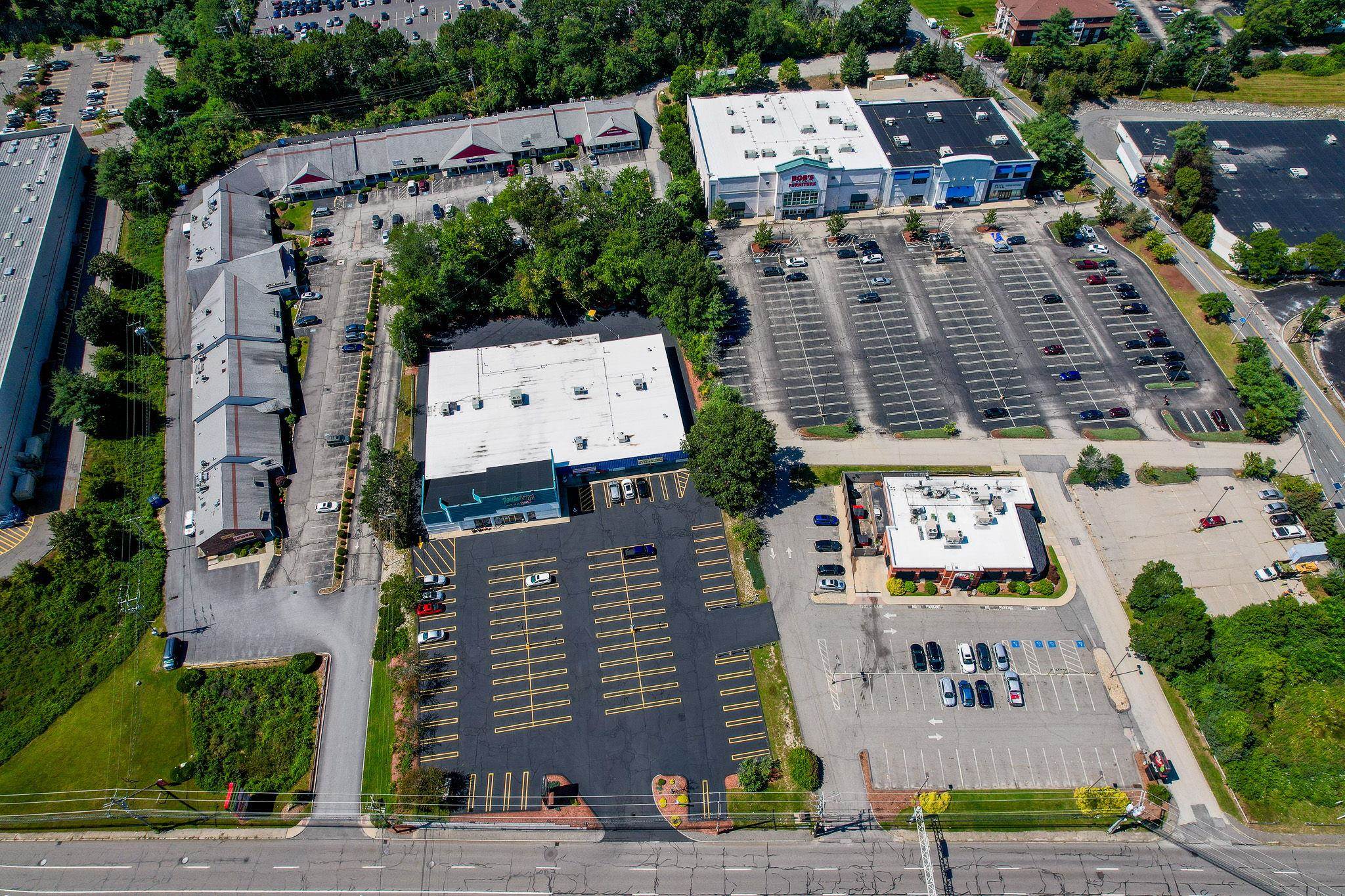 295 Daniel Webster Highway 6d Property Photo 13