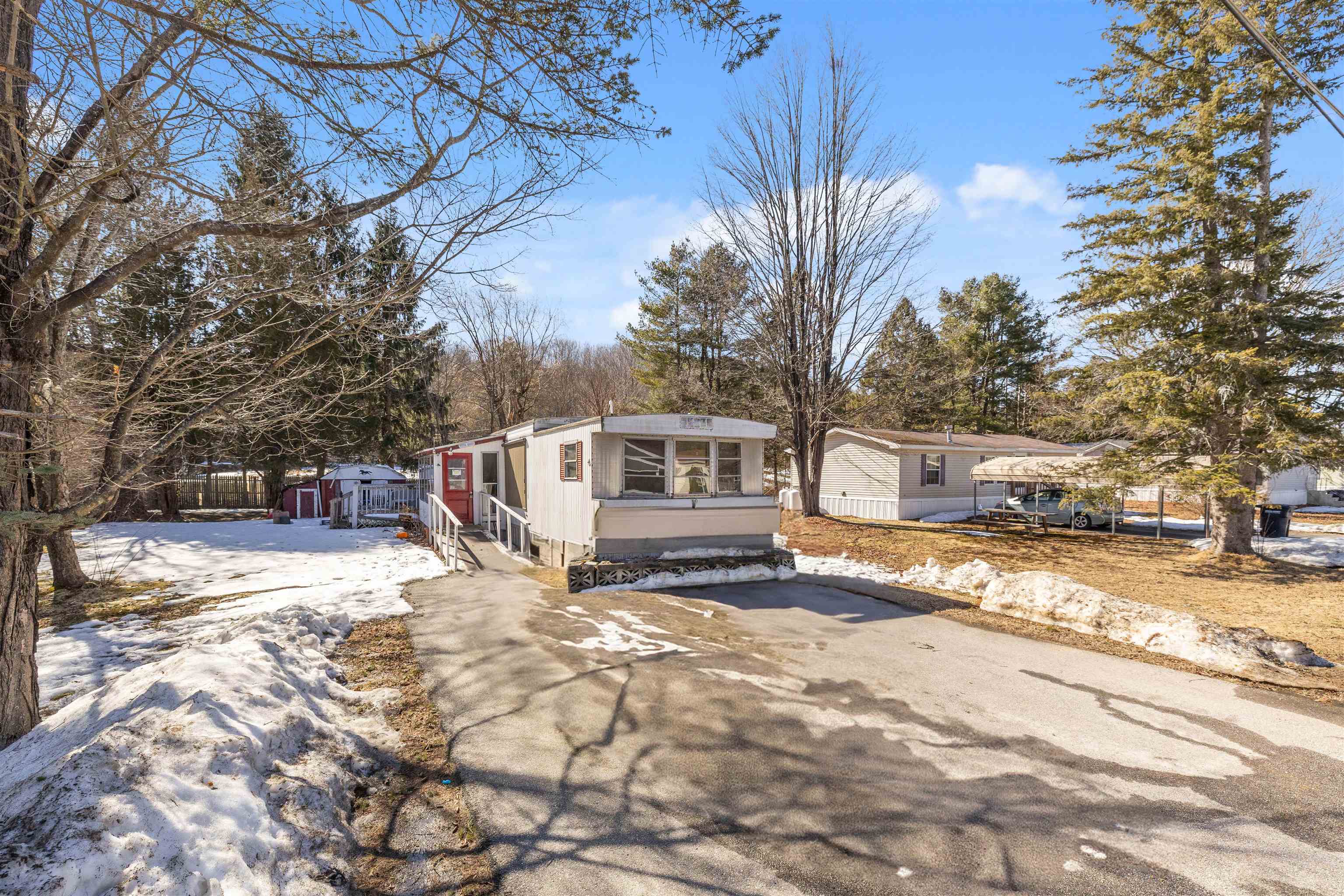 Allenstown Real Estate Listings Main Image