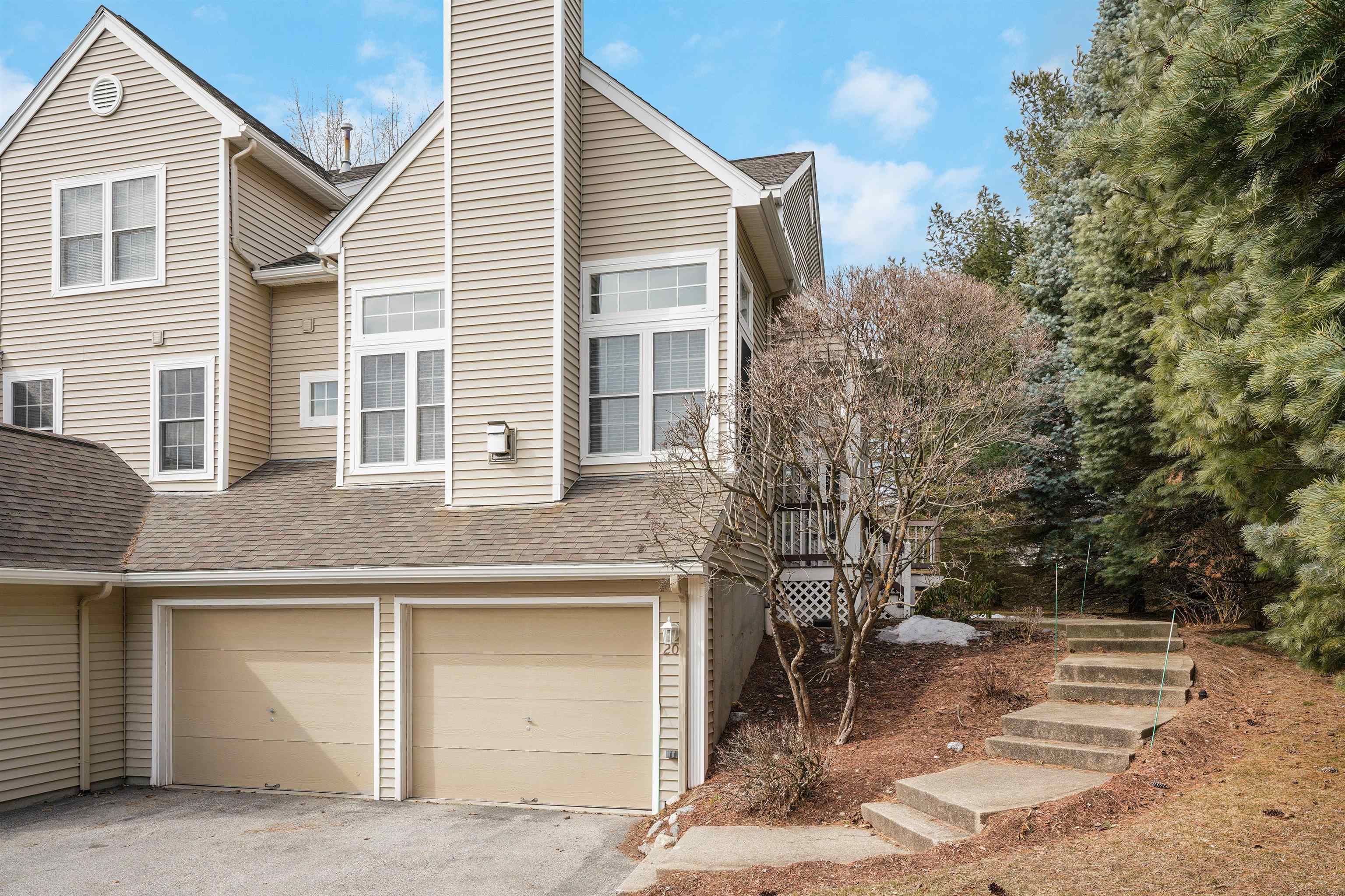 20 Edward Circle Property Photo
