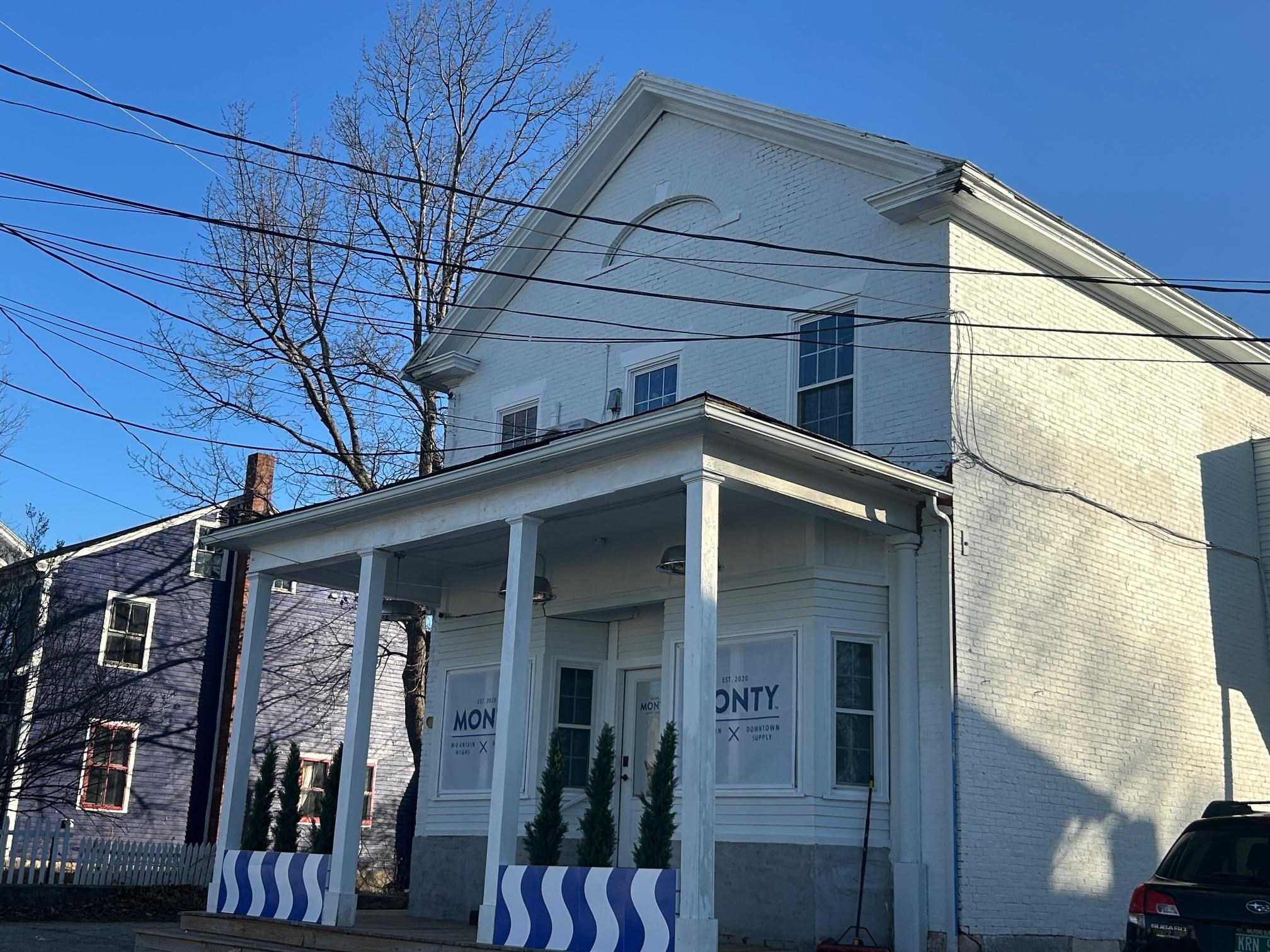 Pittsford Real Estate Listings Main Image