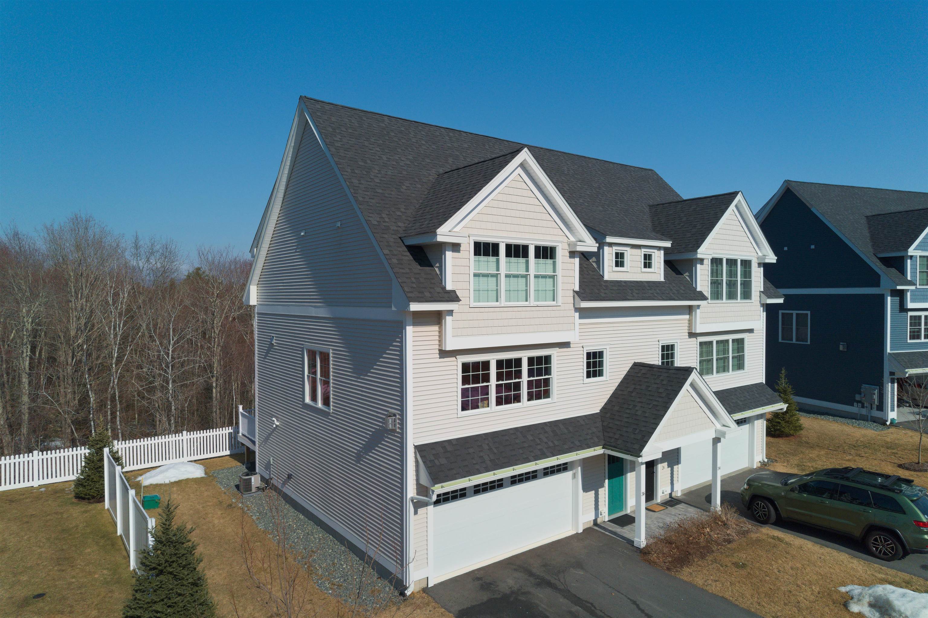 Newmarket Real Estate Listings Main Image