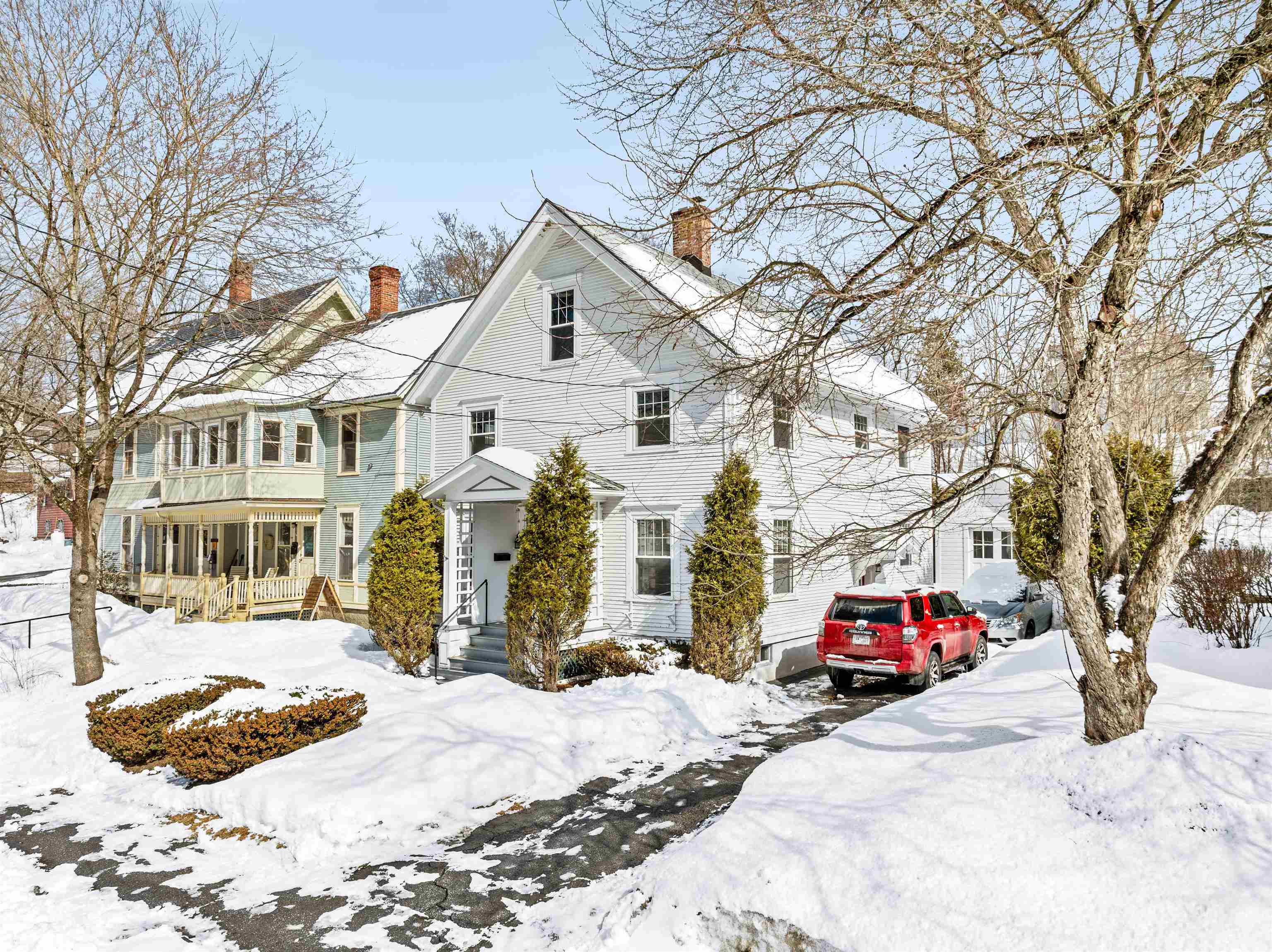 Real Estate Main Image