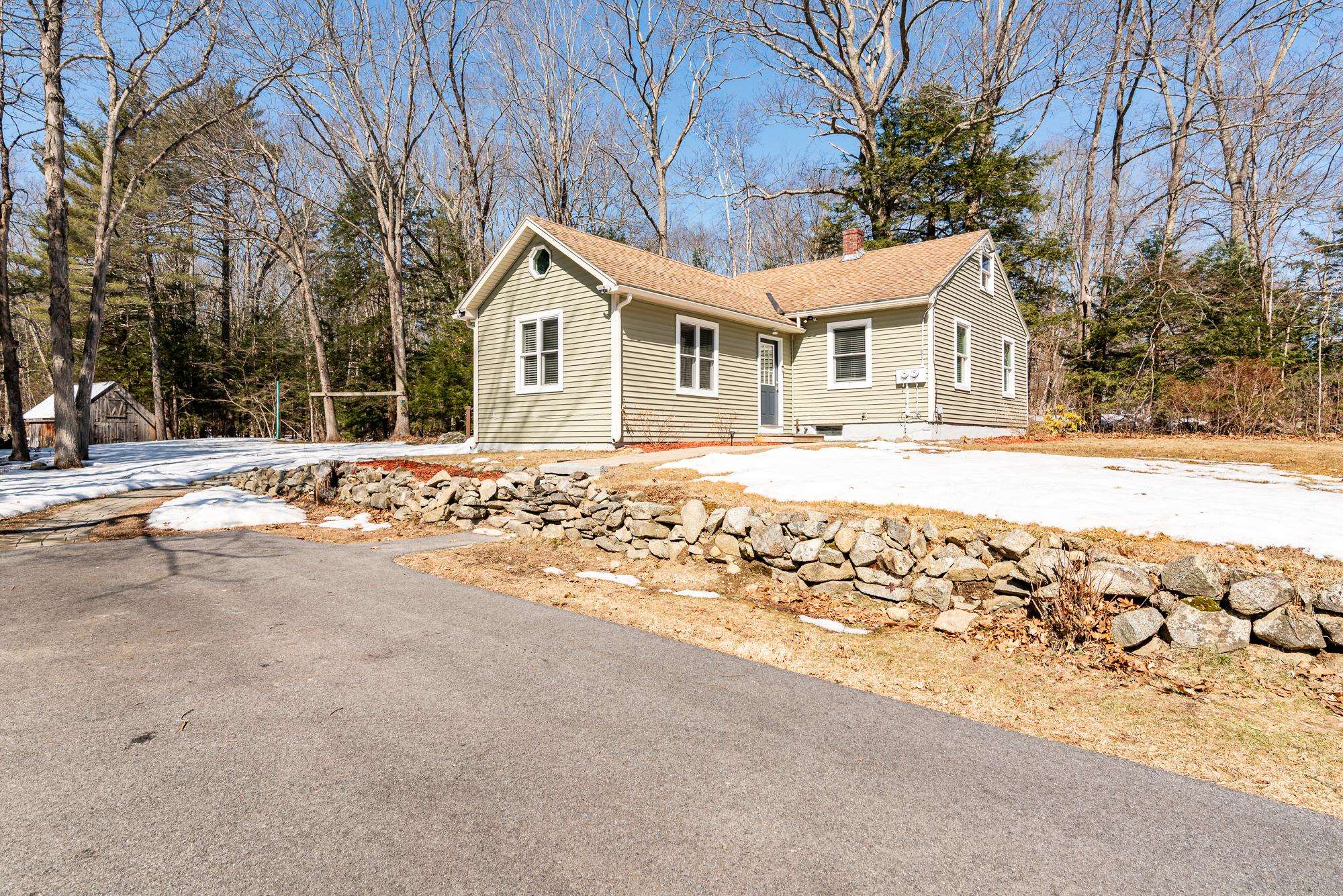 94 Grant Road Property Image