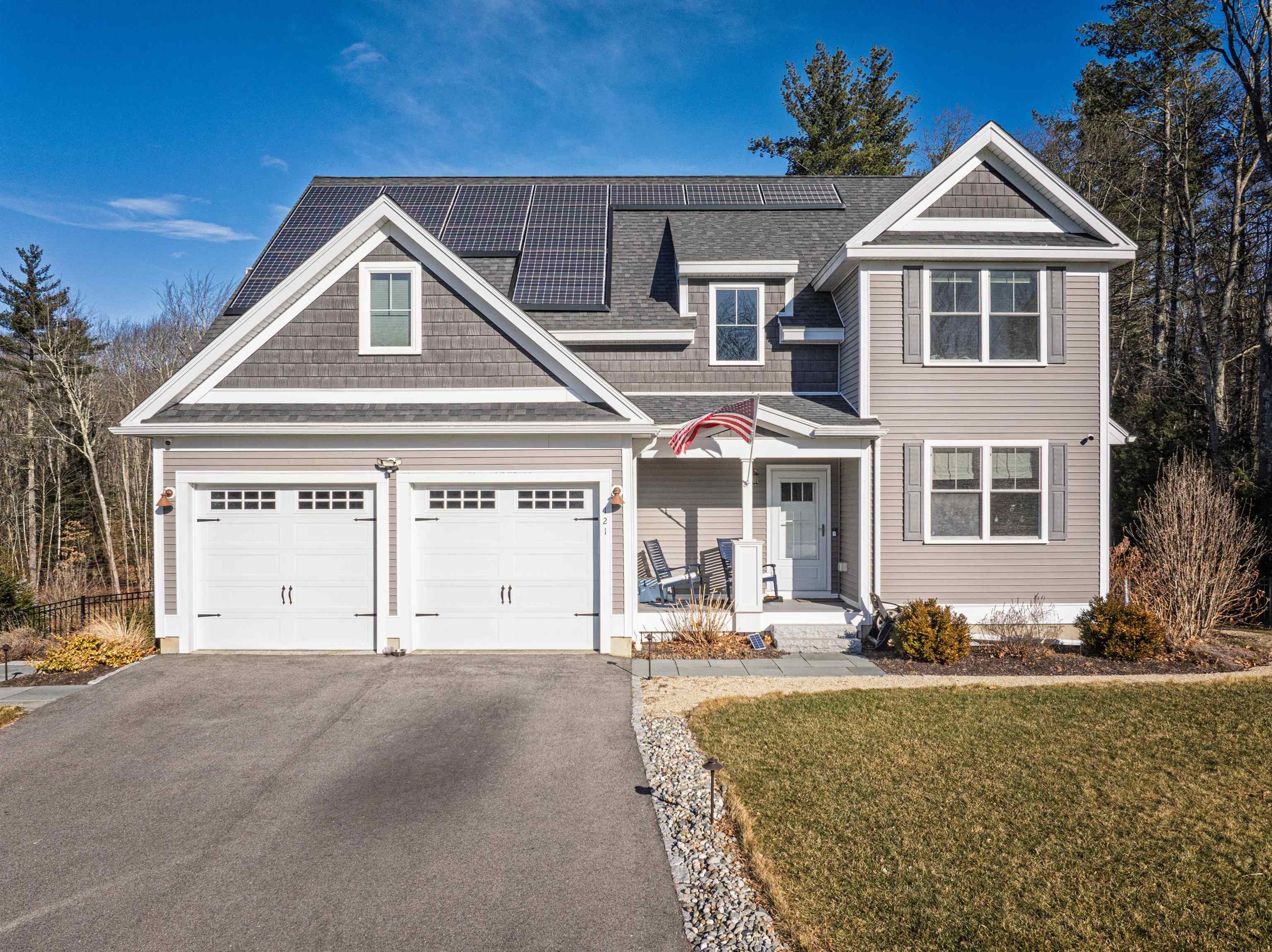 121 Emerald Lane Property Photo