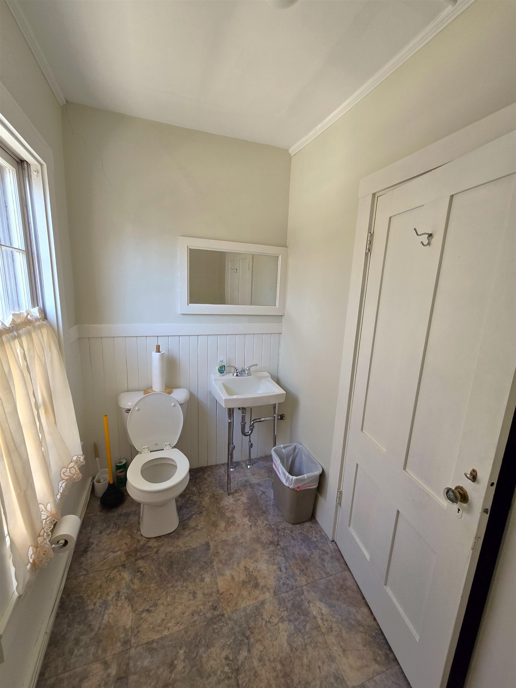 214-218 Main Street Property Photo 13