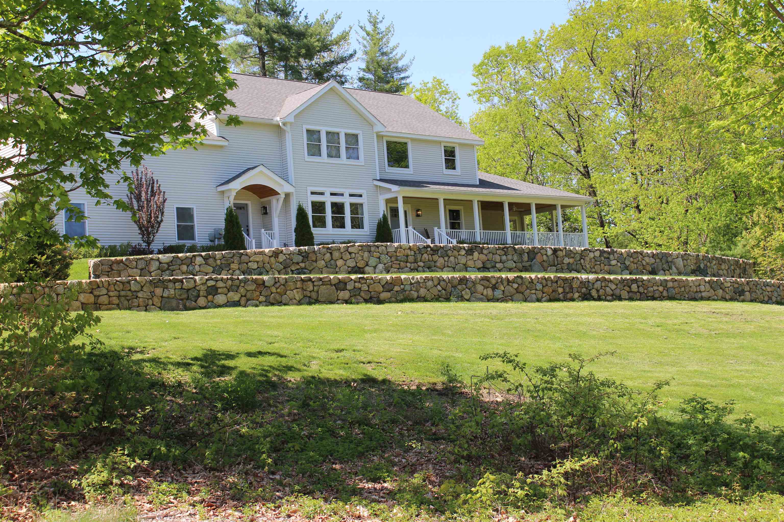 23 Austin Lane Property Photo