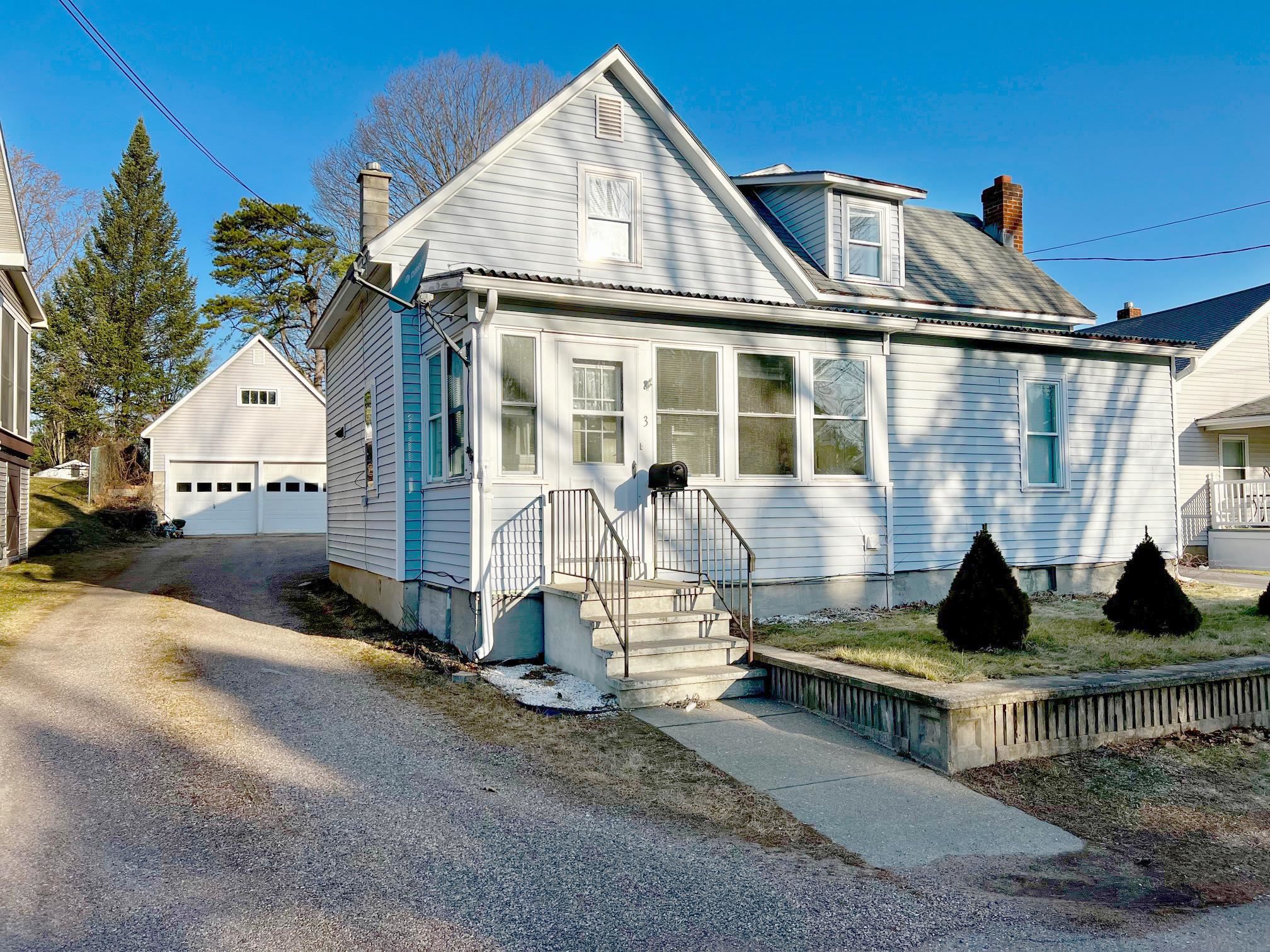 3 Camp Street Property Photo