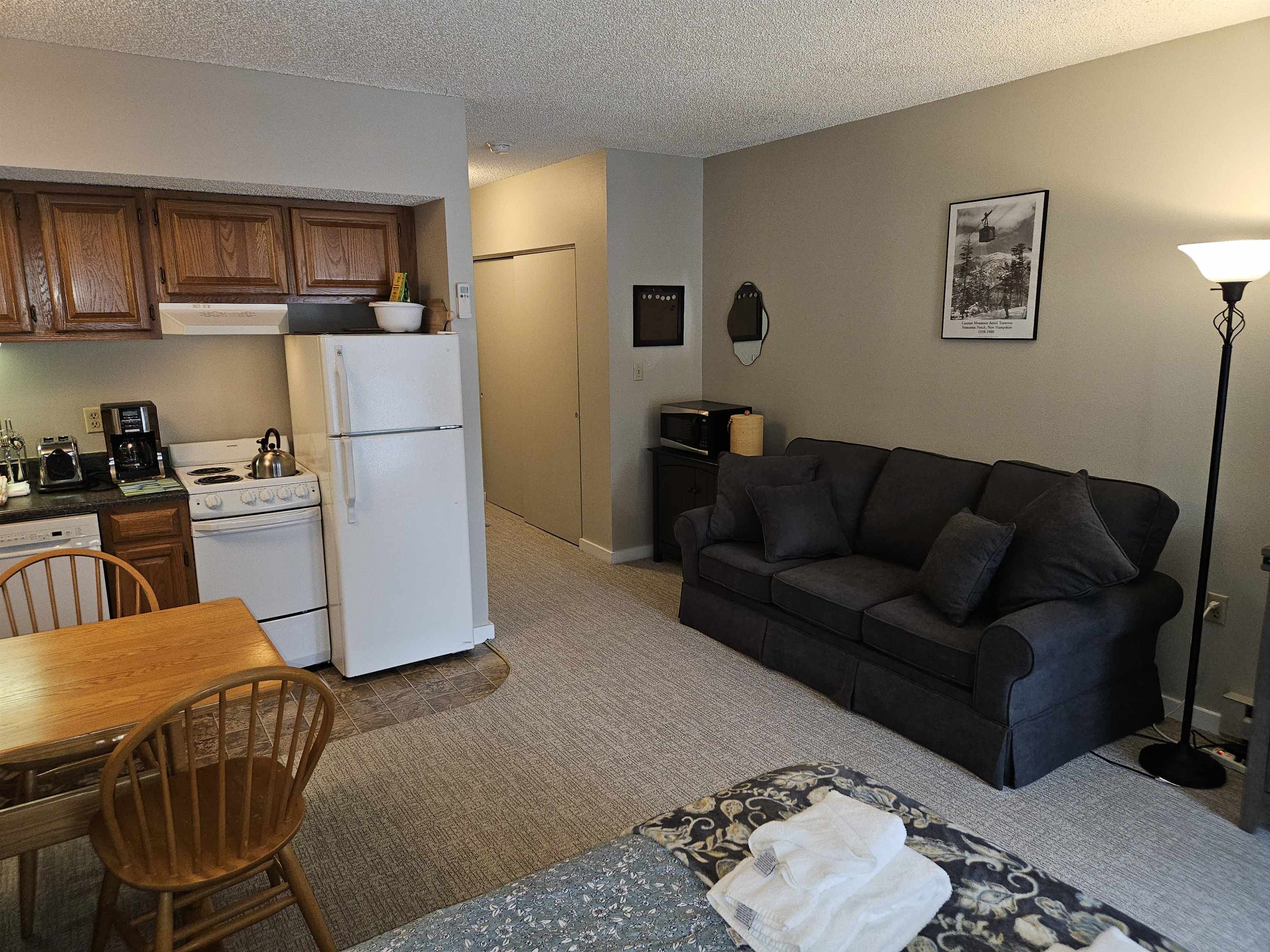 36 Lodge Road Property Photo 5