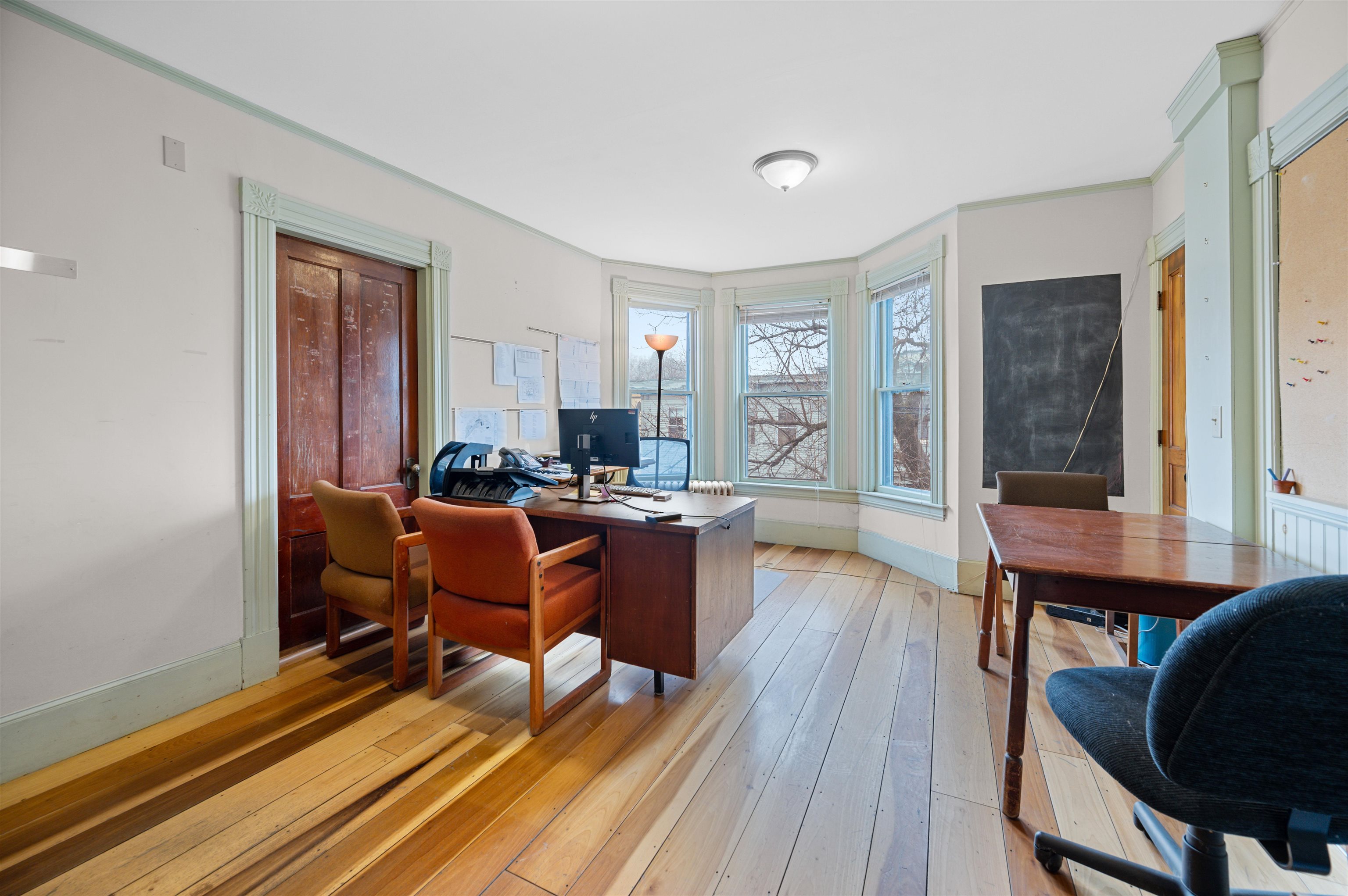 137 Barre Street Property Photo 24