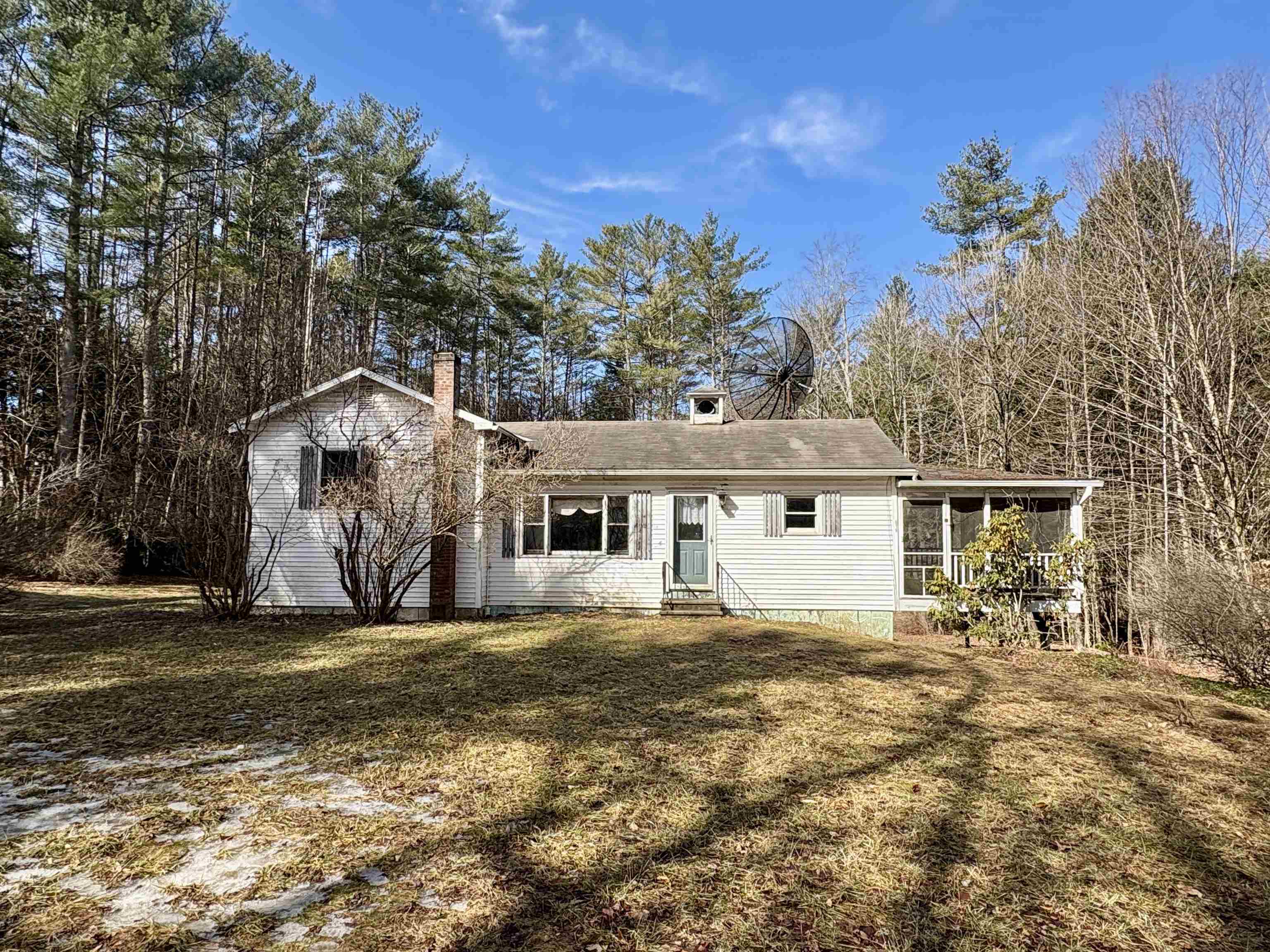 Thetford Academy Real Estate Listings Main Image