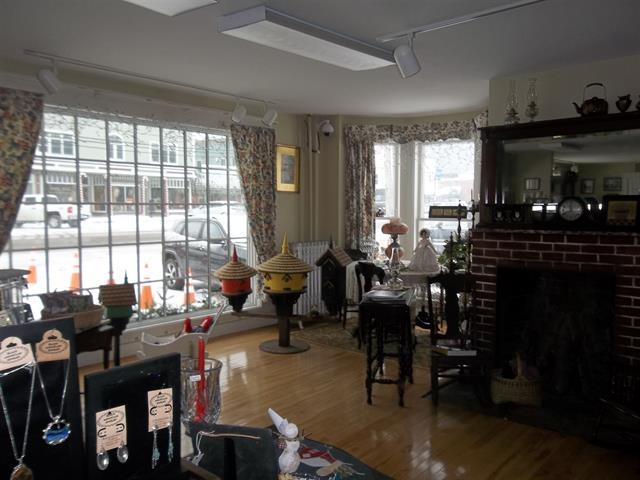 115/117 Main Street Property Photo 29