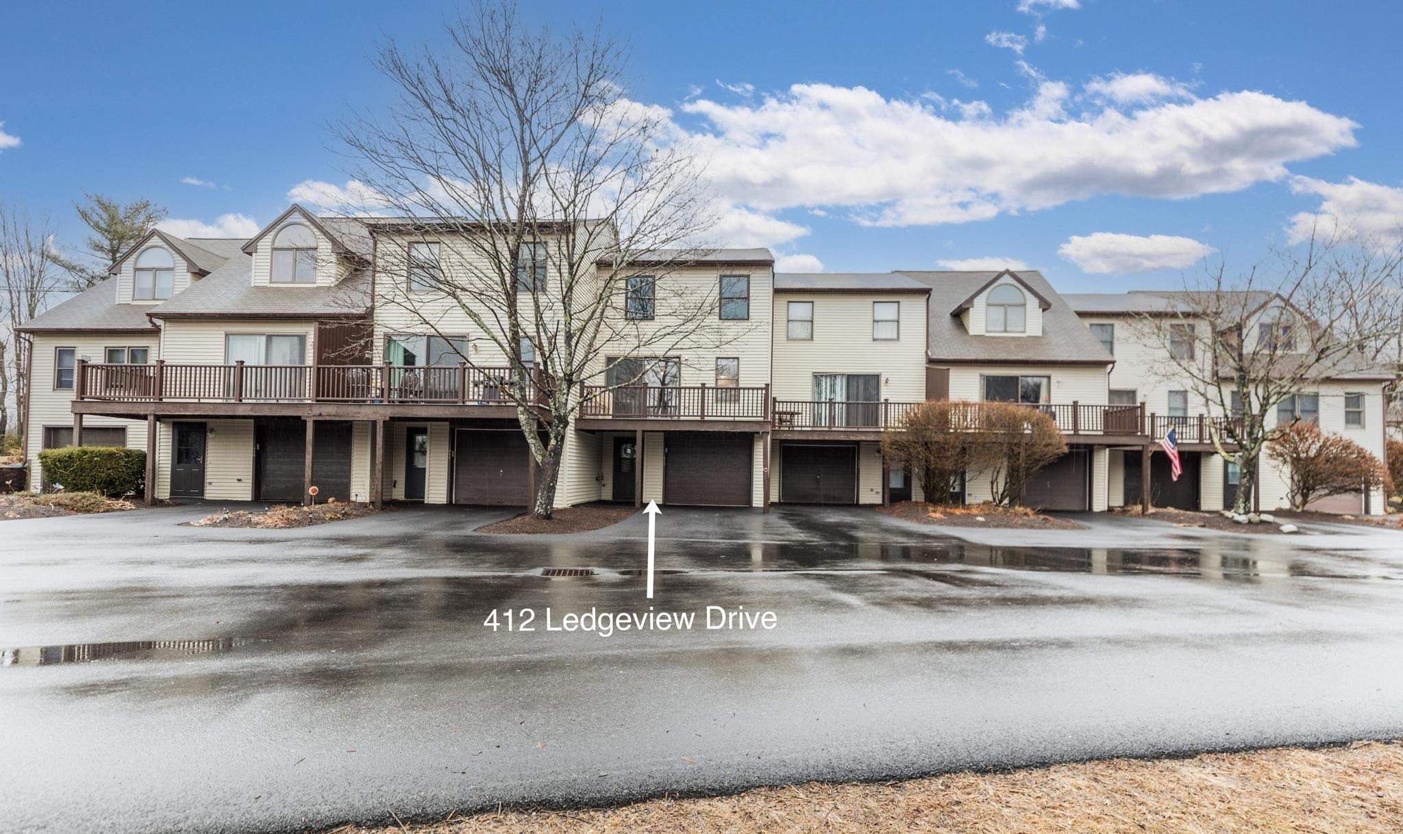 412 Ledgeview Drive Property Photo