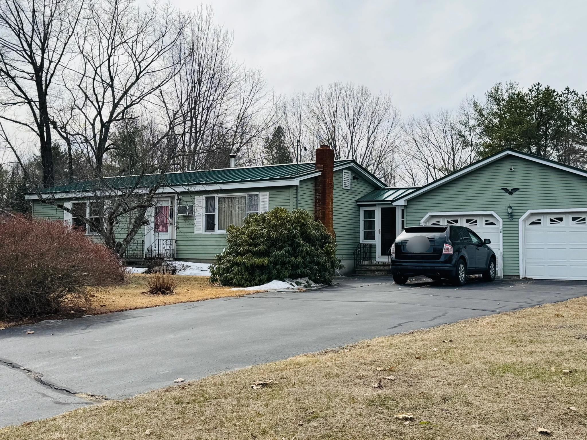 180 Chestnut Hill Road Property Photo