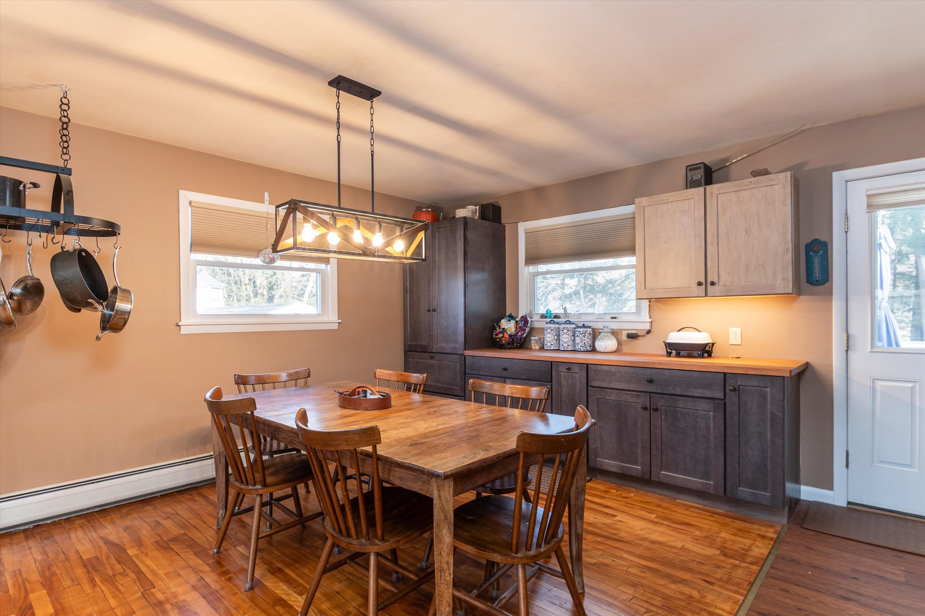 10 Spruce Lane Property Photo 5