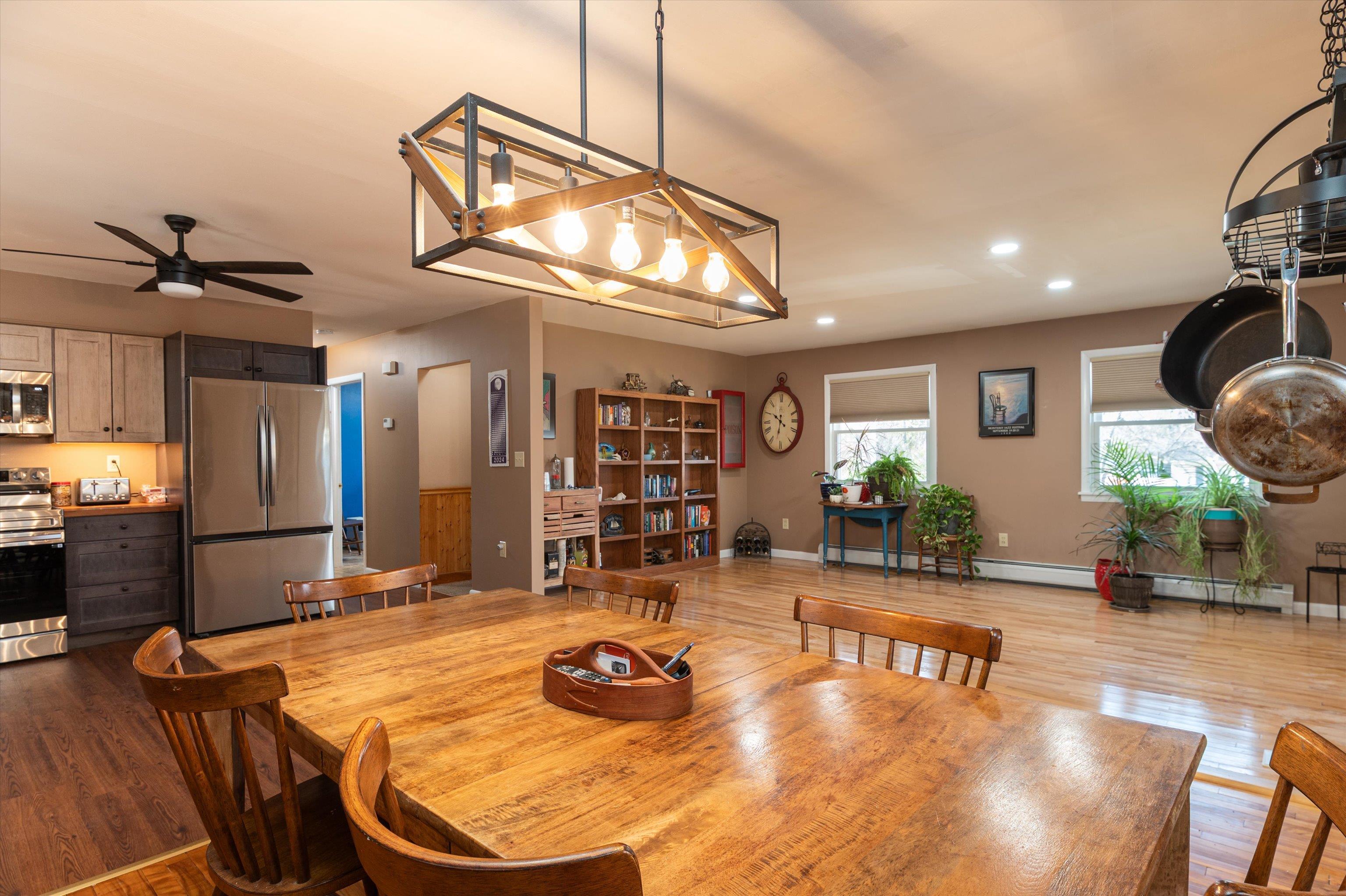 10 Spruce Lane Property Photo 9