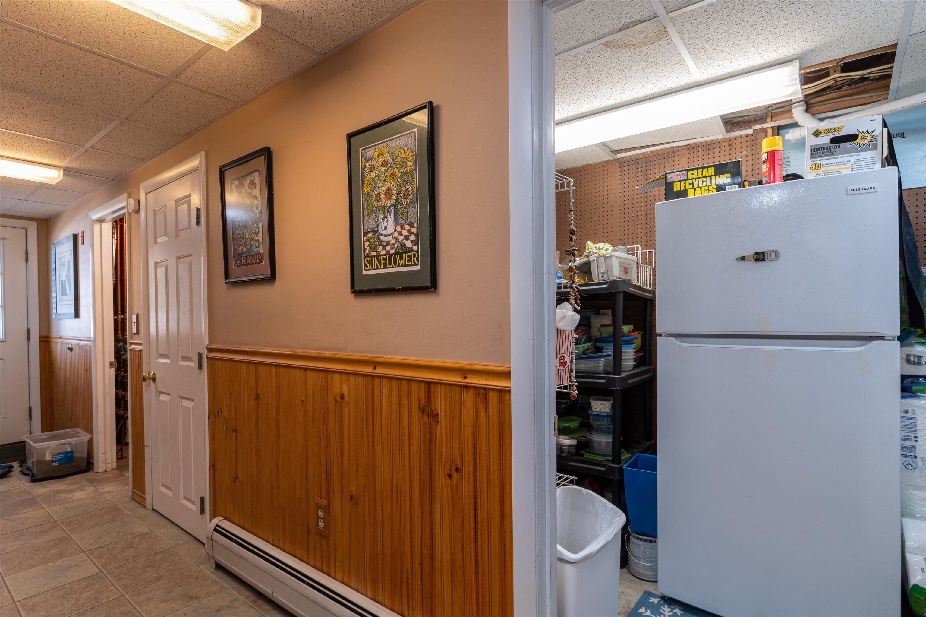 10 Spruce Lane Property Photo 32