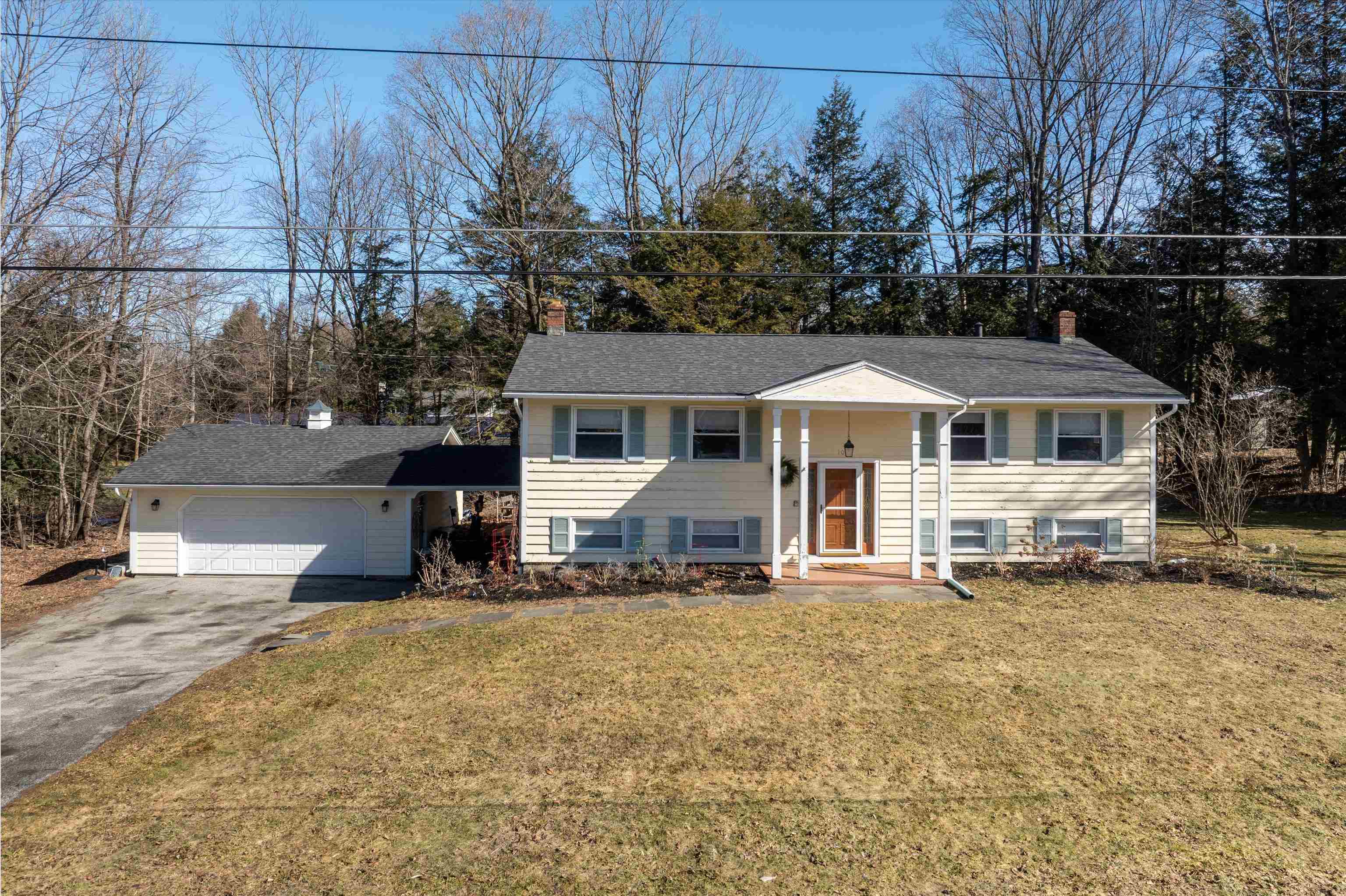 10 Spruce Lane Property Photo 37