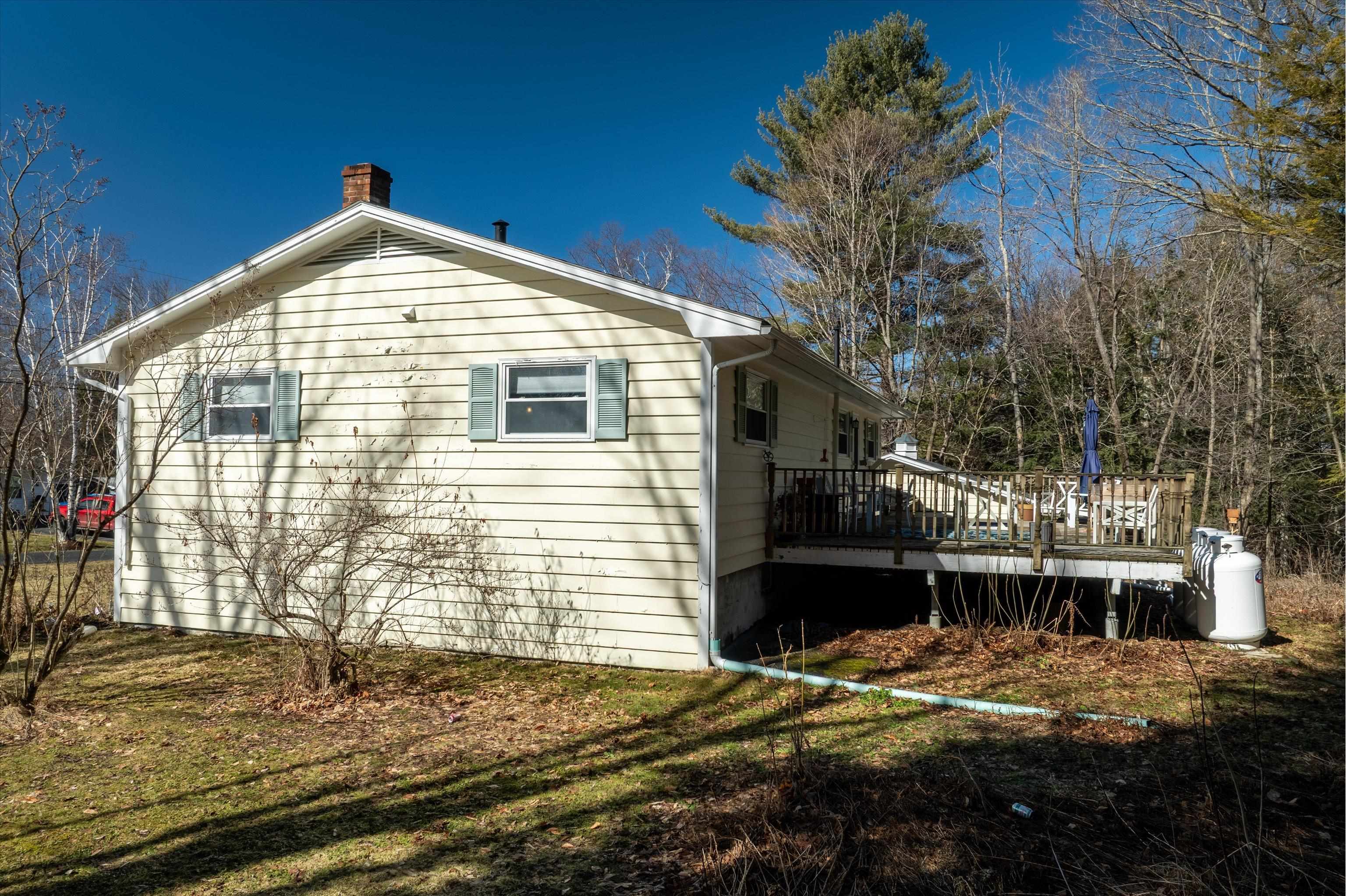 10 Spruce Lane Property Photo 40