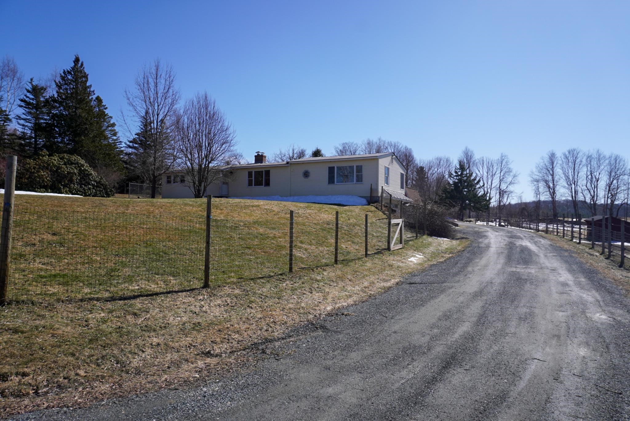 99 Ferndale Drive Property Photo