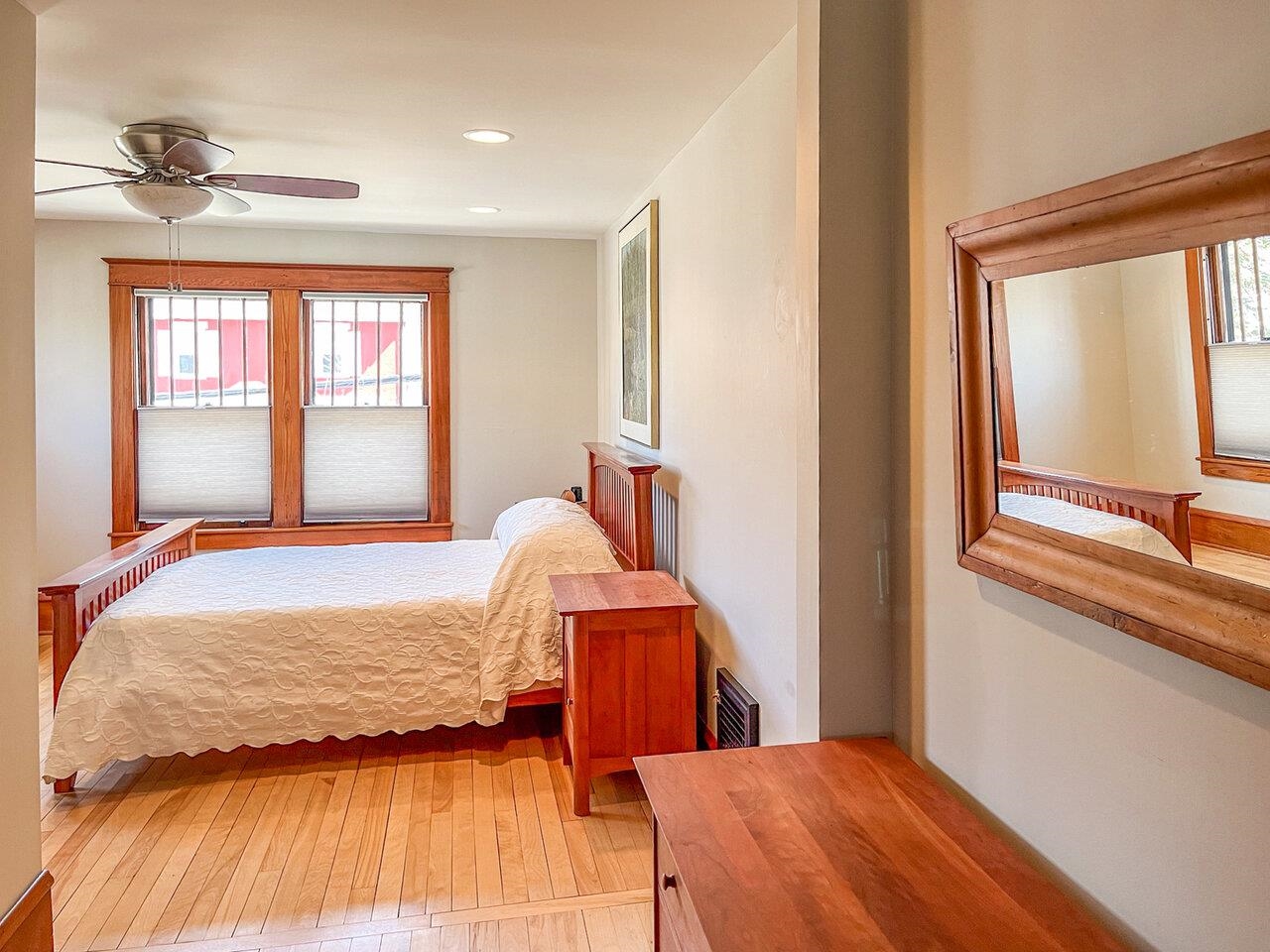 15 North Williams Street Property Photo 10