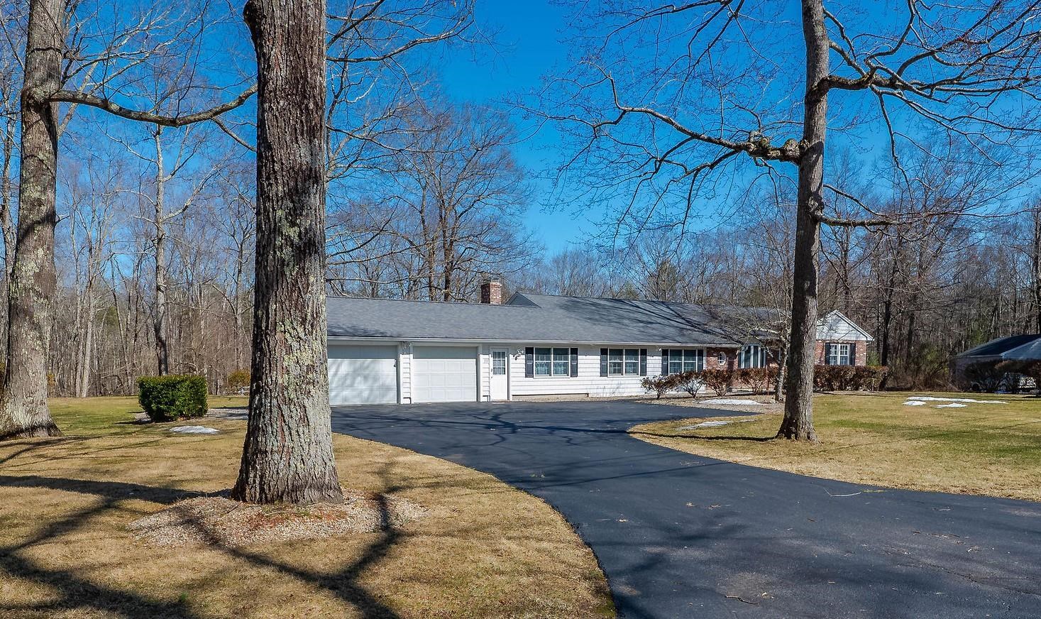23 Century Pines Drive Property Photo