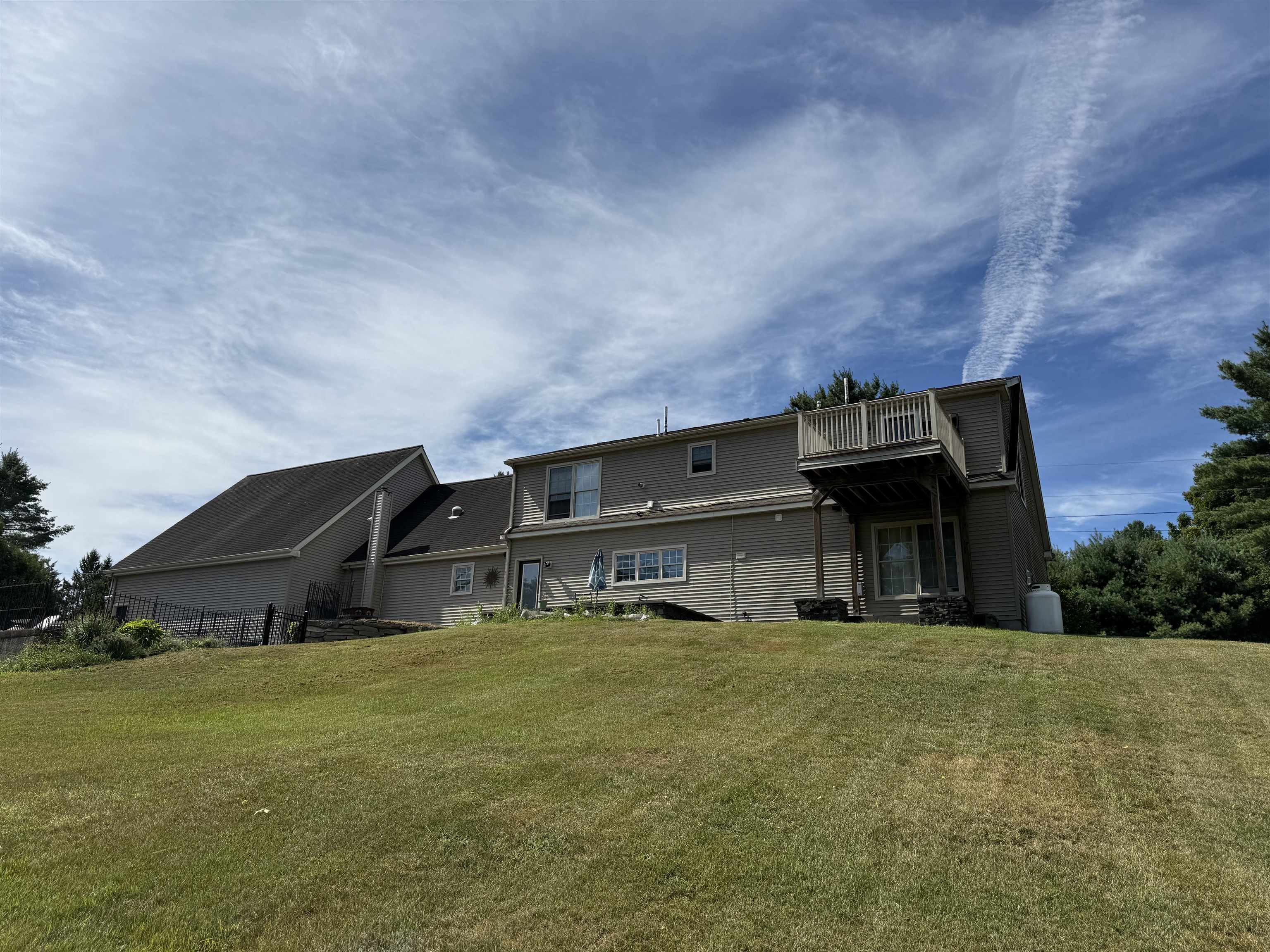 152 Overlook Drive Property Photo 2