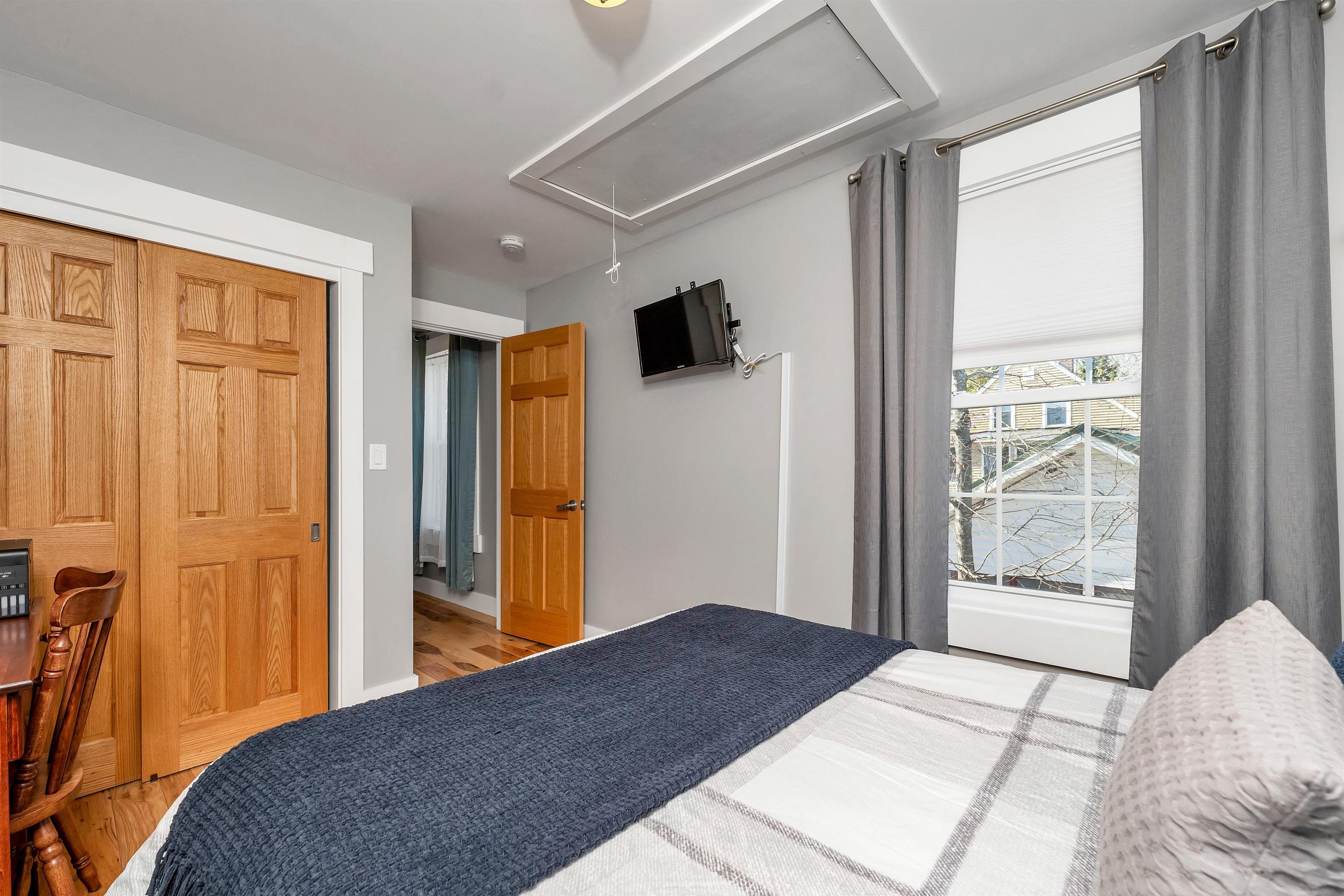 48 Broadway Property Photo 16