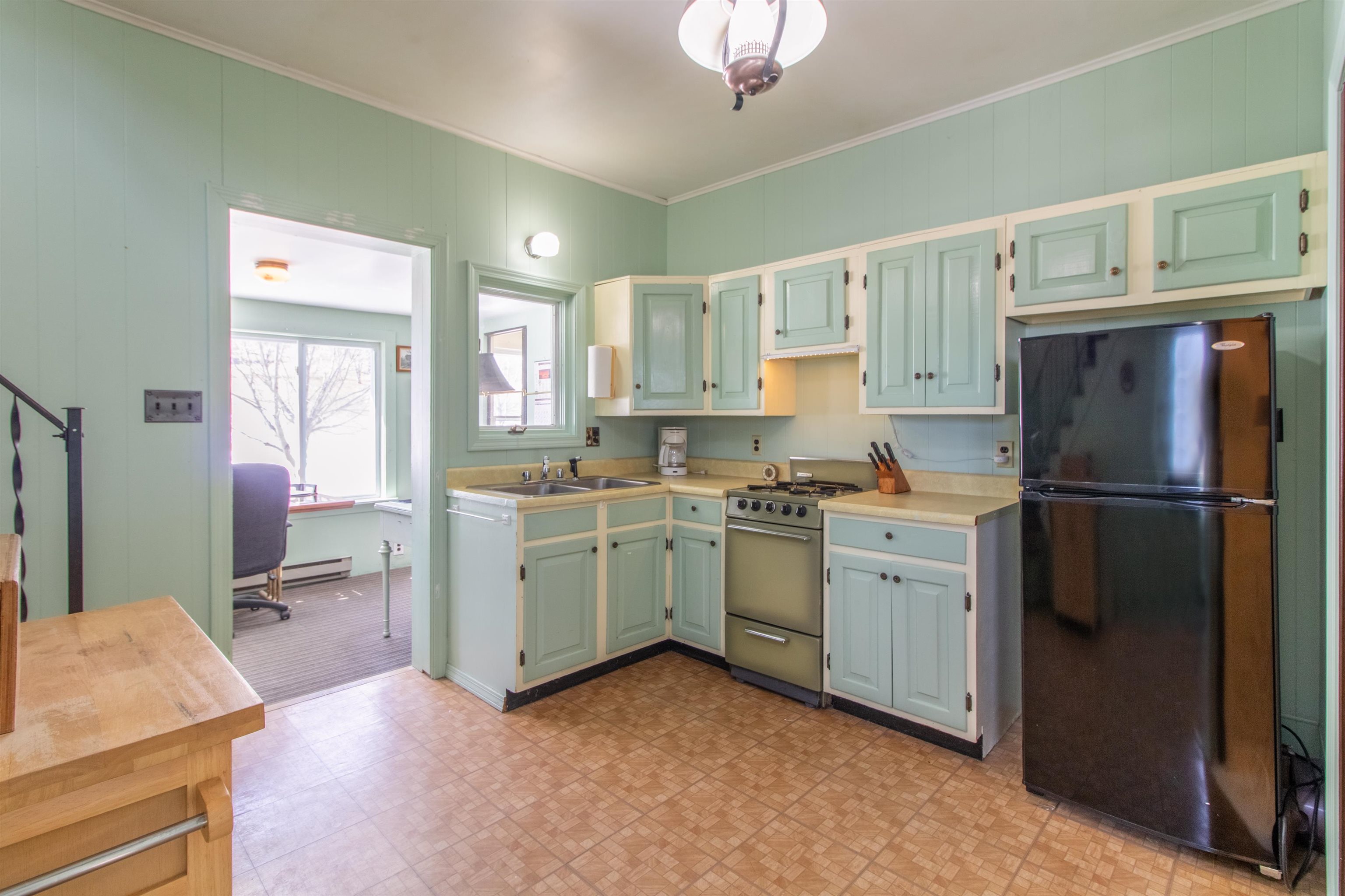 356 Pleasant Street Property Photo 21