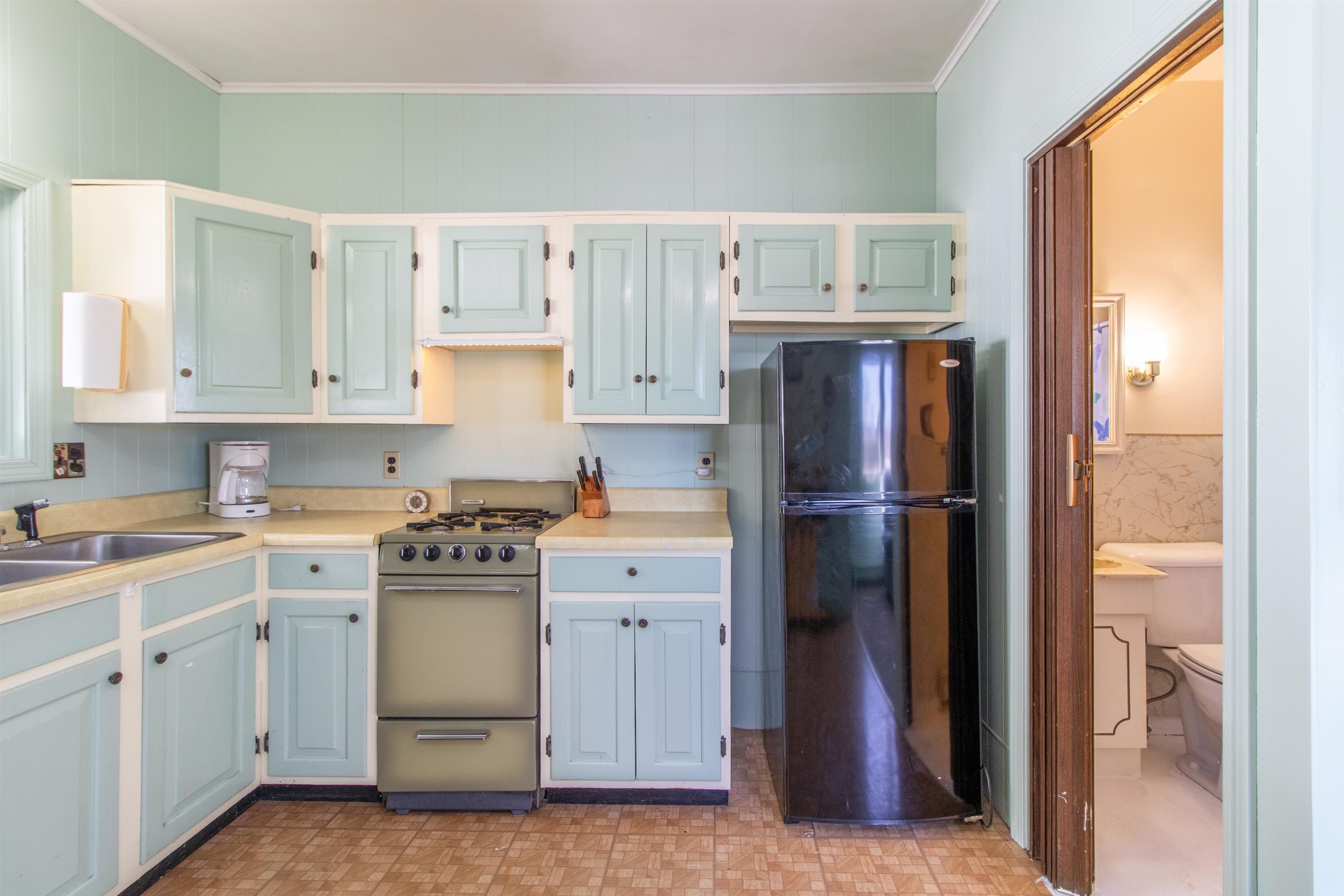 356 Pleasant Street Property Photo 22