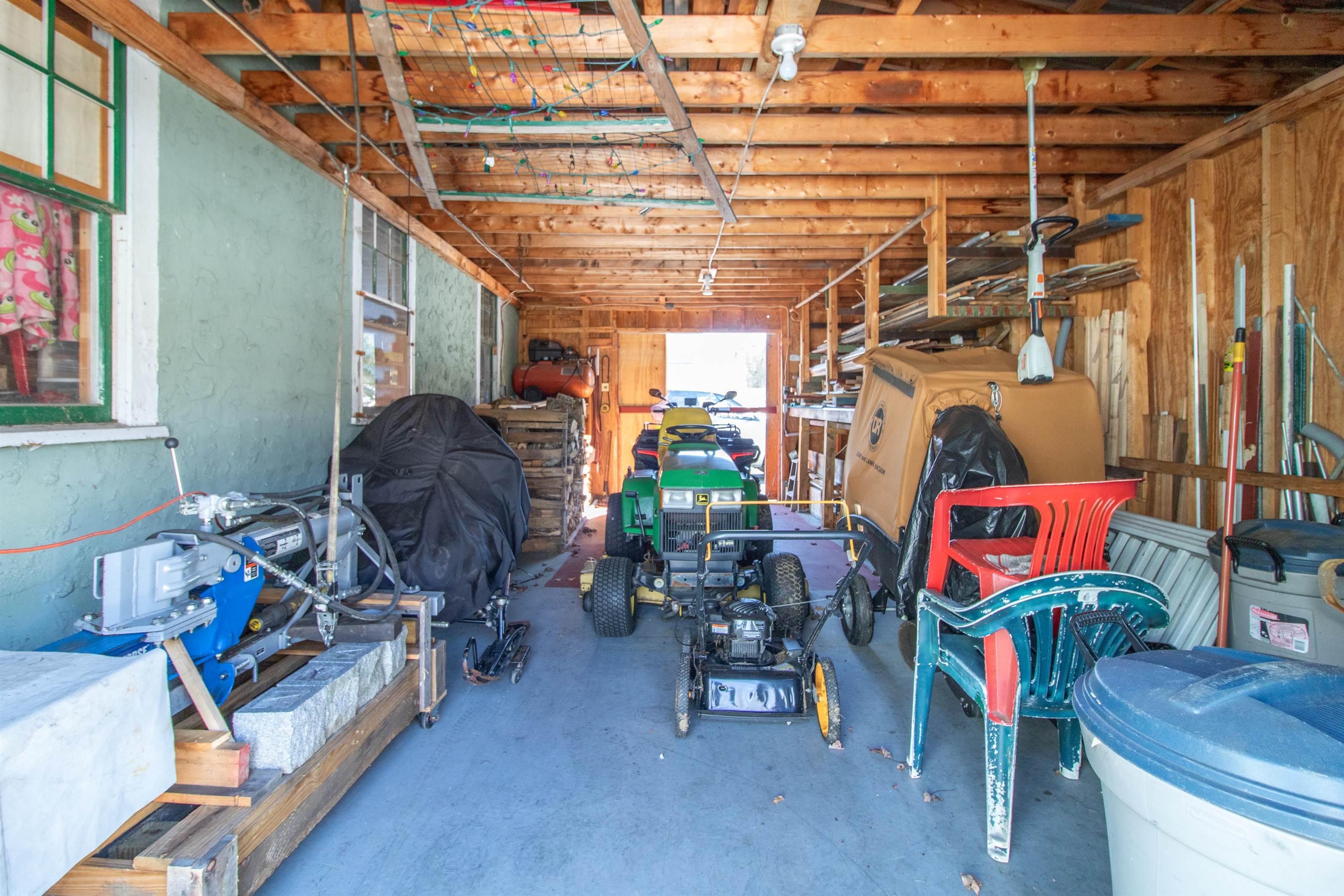 356 Pleasant Street Property Photo 37