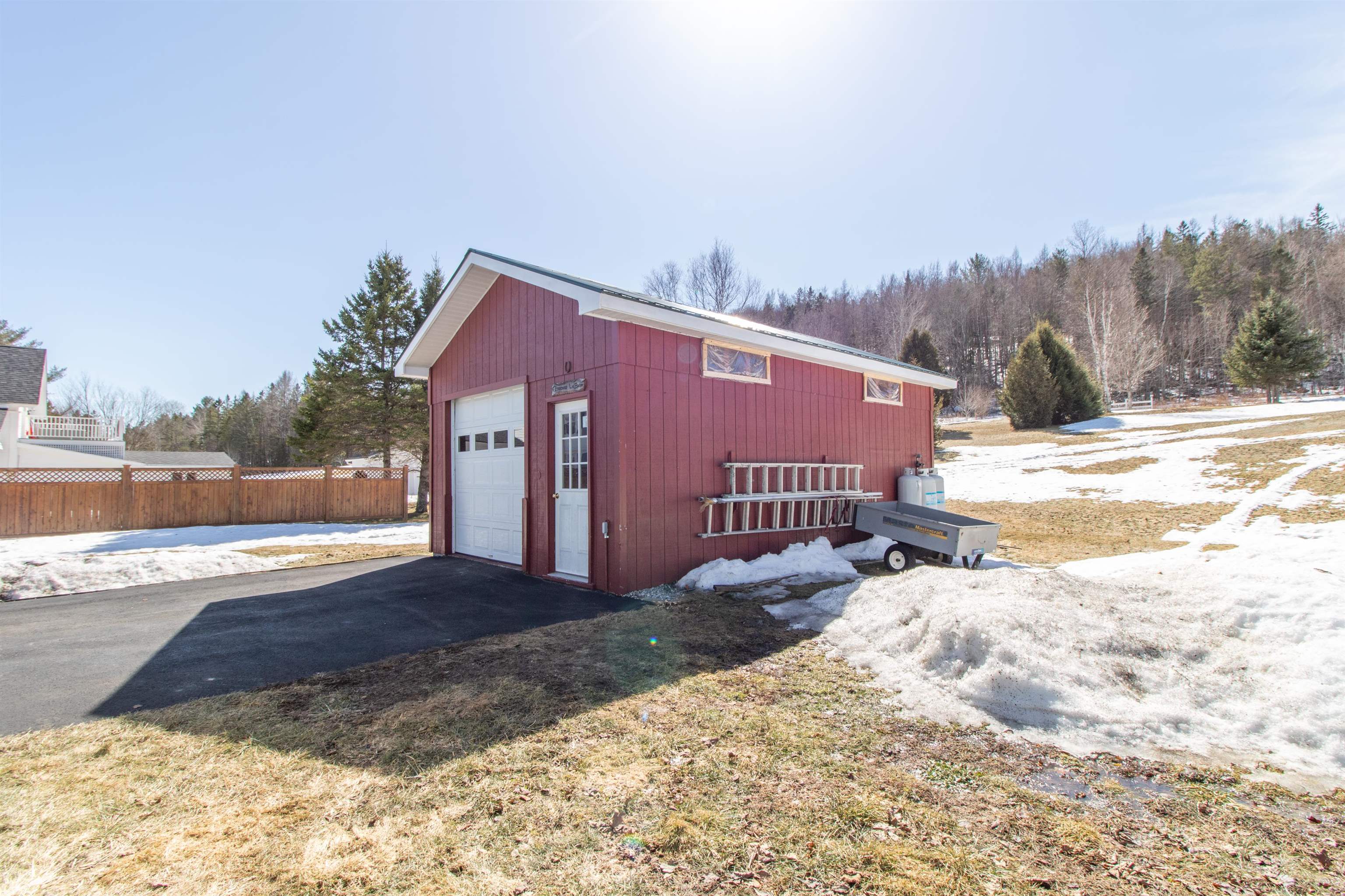 356 Pleasant Street Property Photo 39