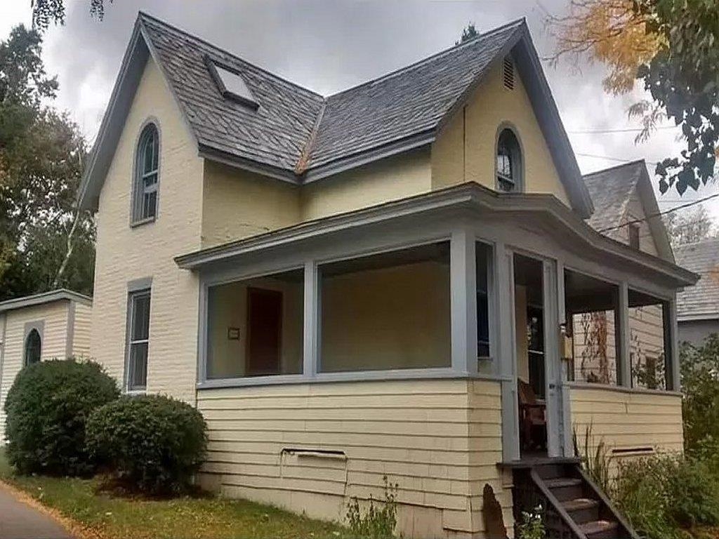 30 Spring Street Property Photo