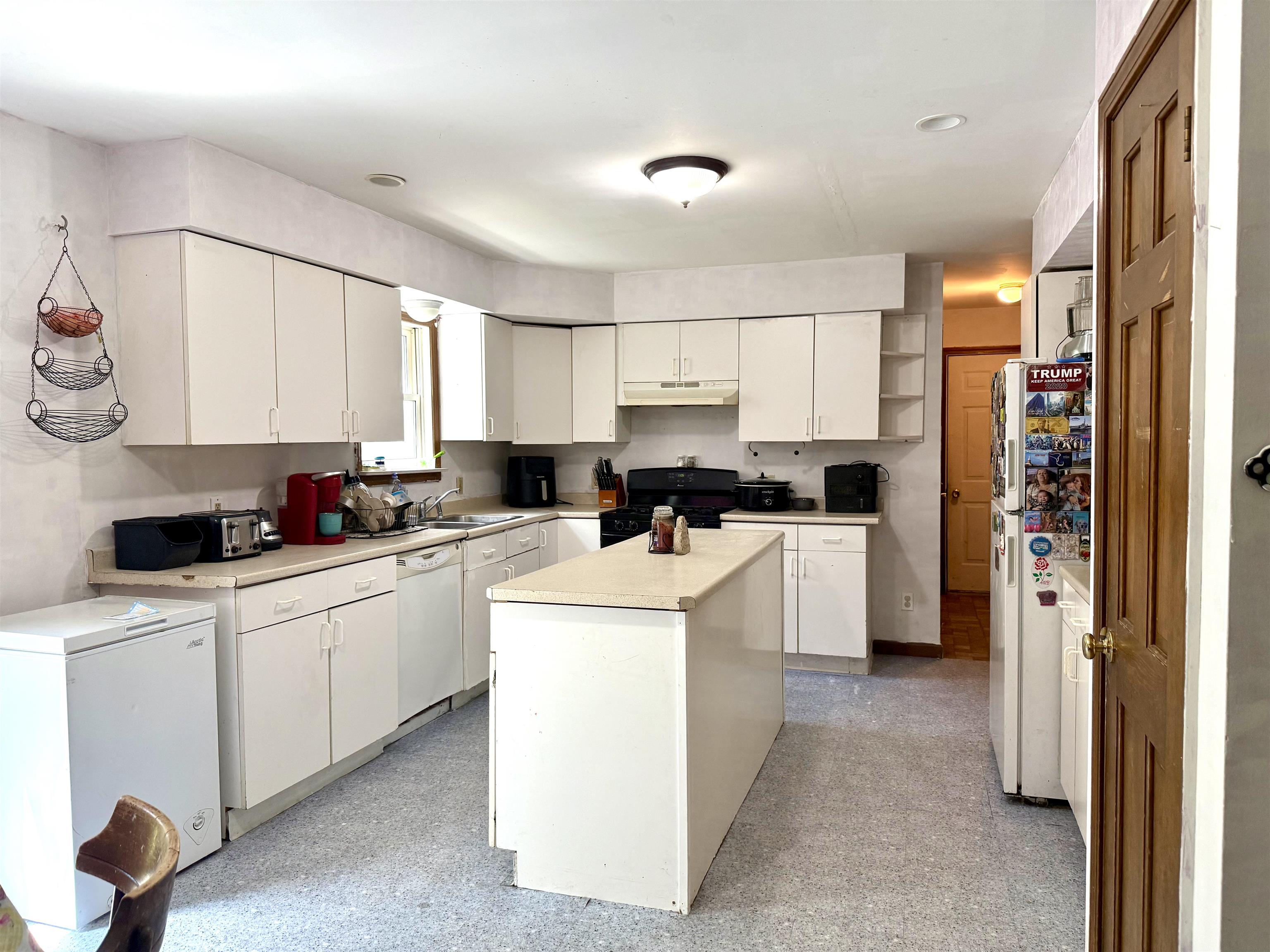 343 Haystack Road Property Photo 7