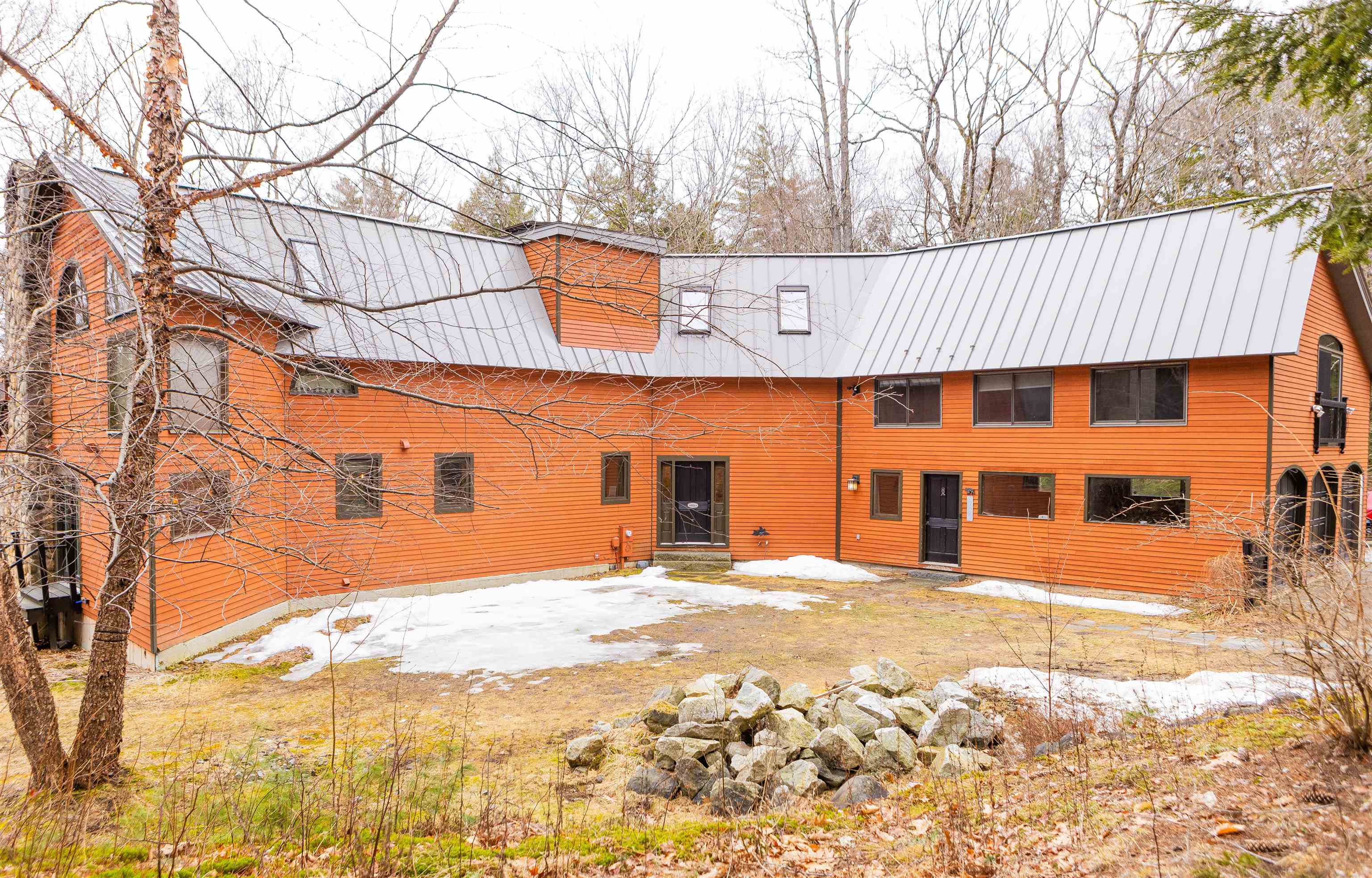 18 Treeline Road Property Photo 1