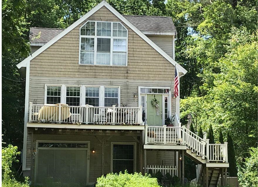 136 Shore Drive Property Photo