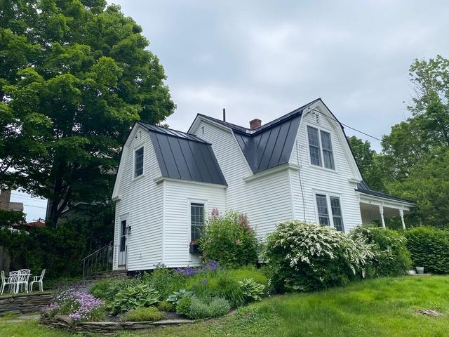 13 Slayton Terrace Property Photo 1