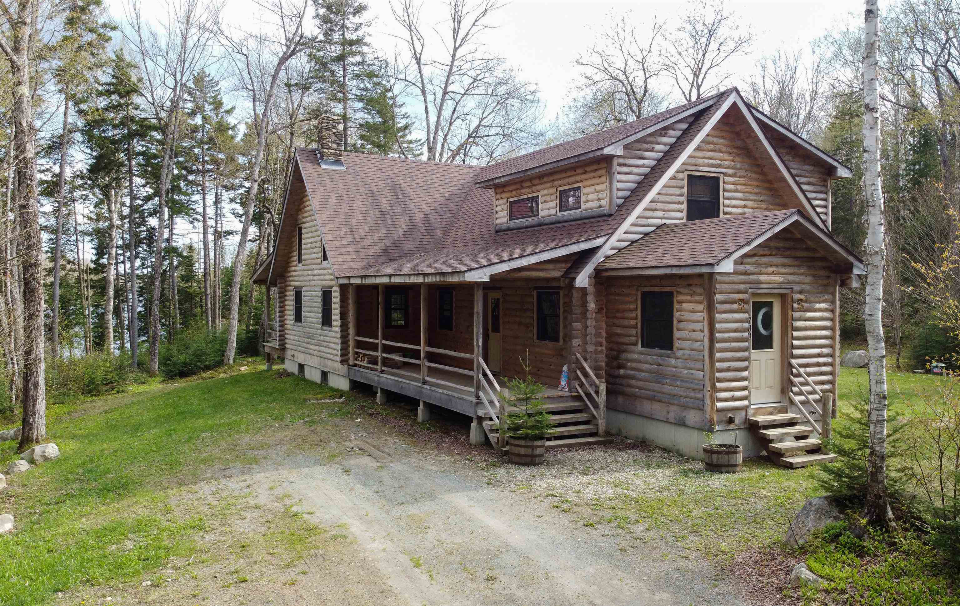 700 Peacham Pond Road Property Photo