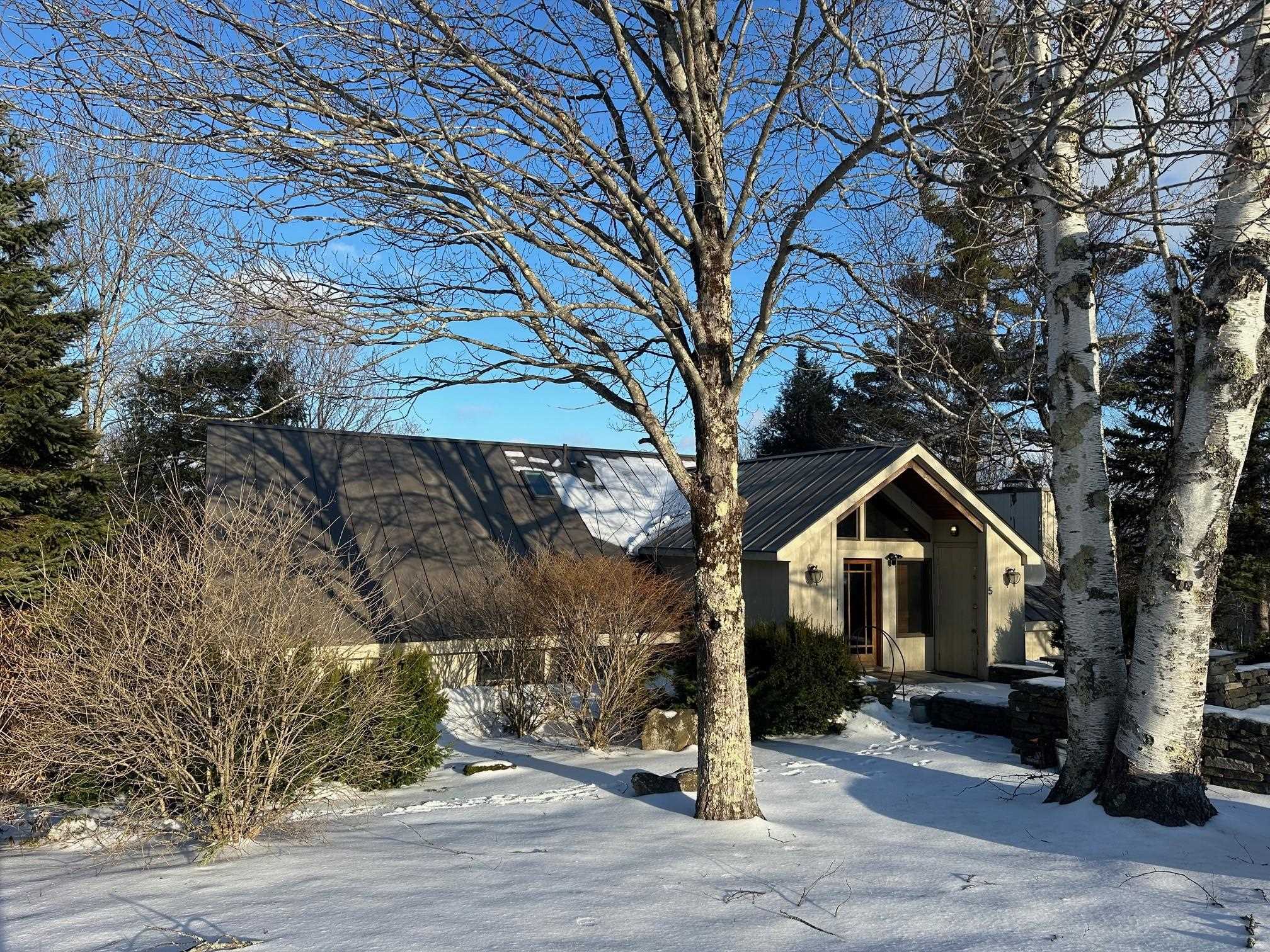 5 Stratton Ridge Road Property Photo