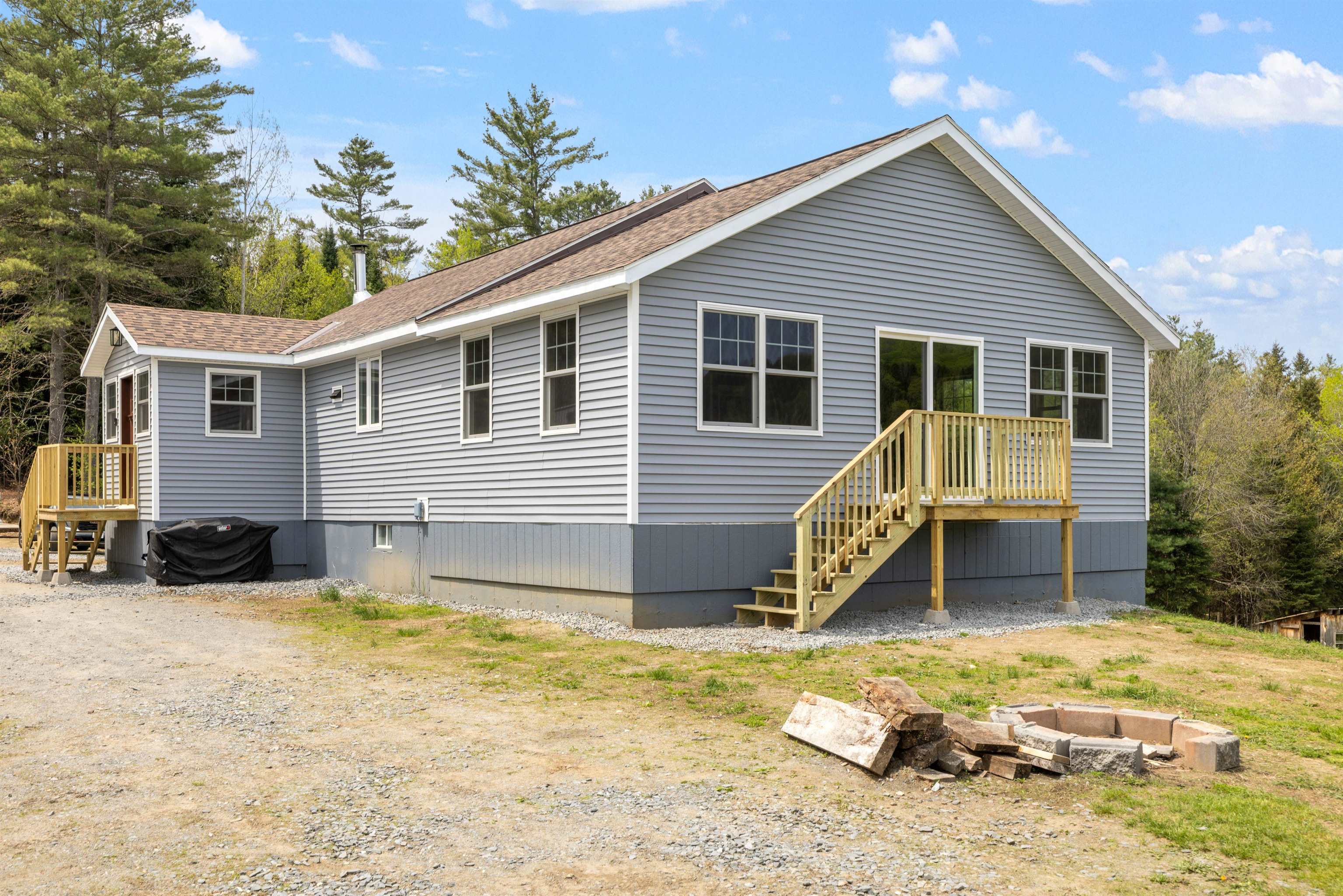 212 Chelsea Road Property Photo