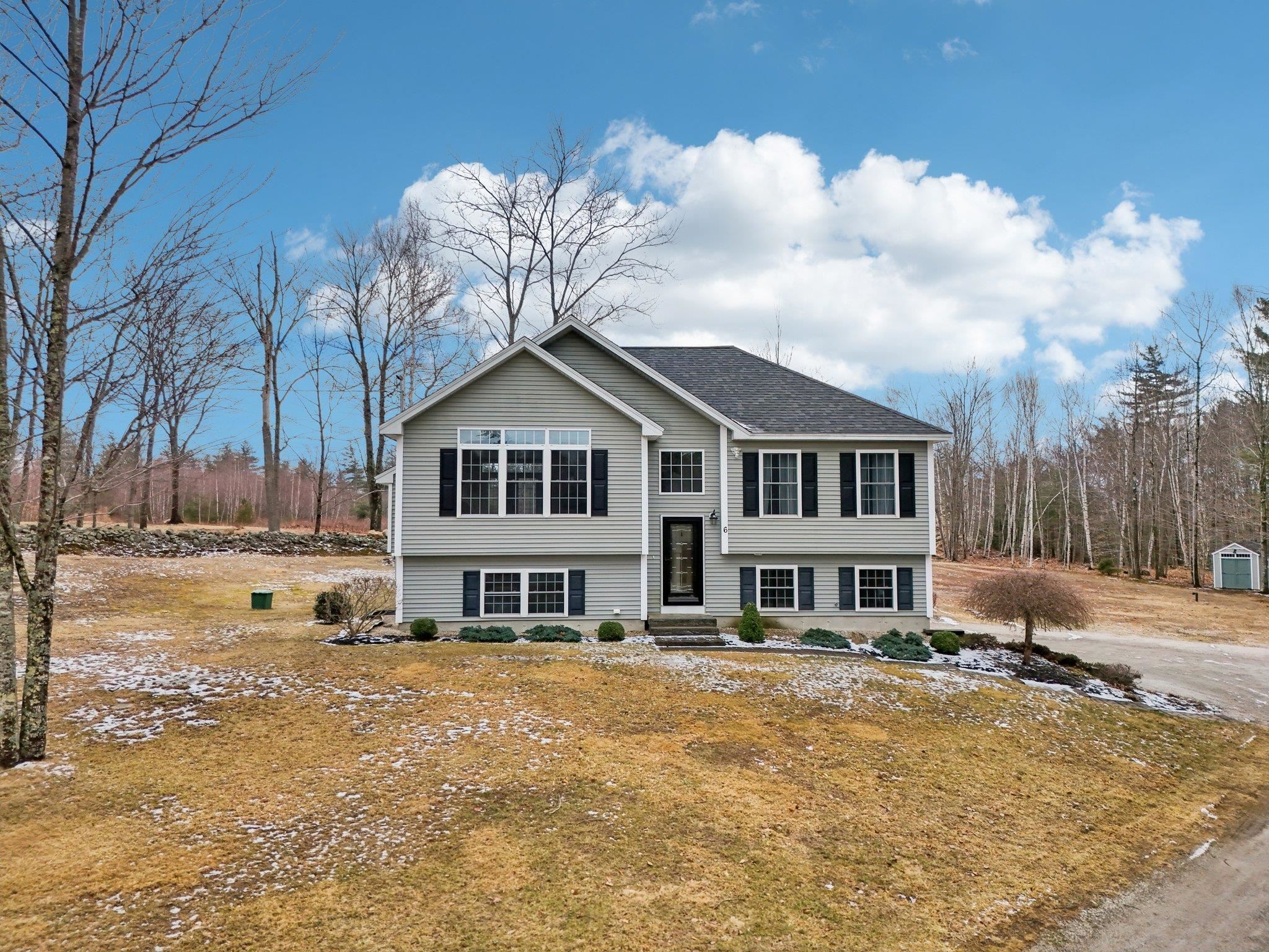 Deerfield Real Estate Listings Main Image