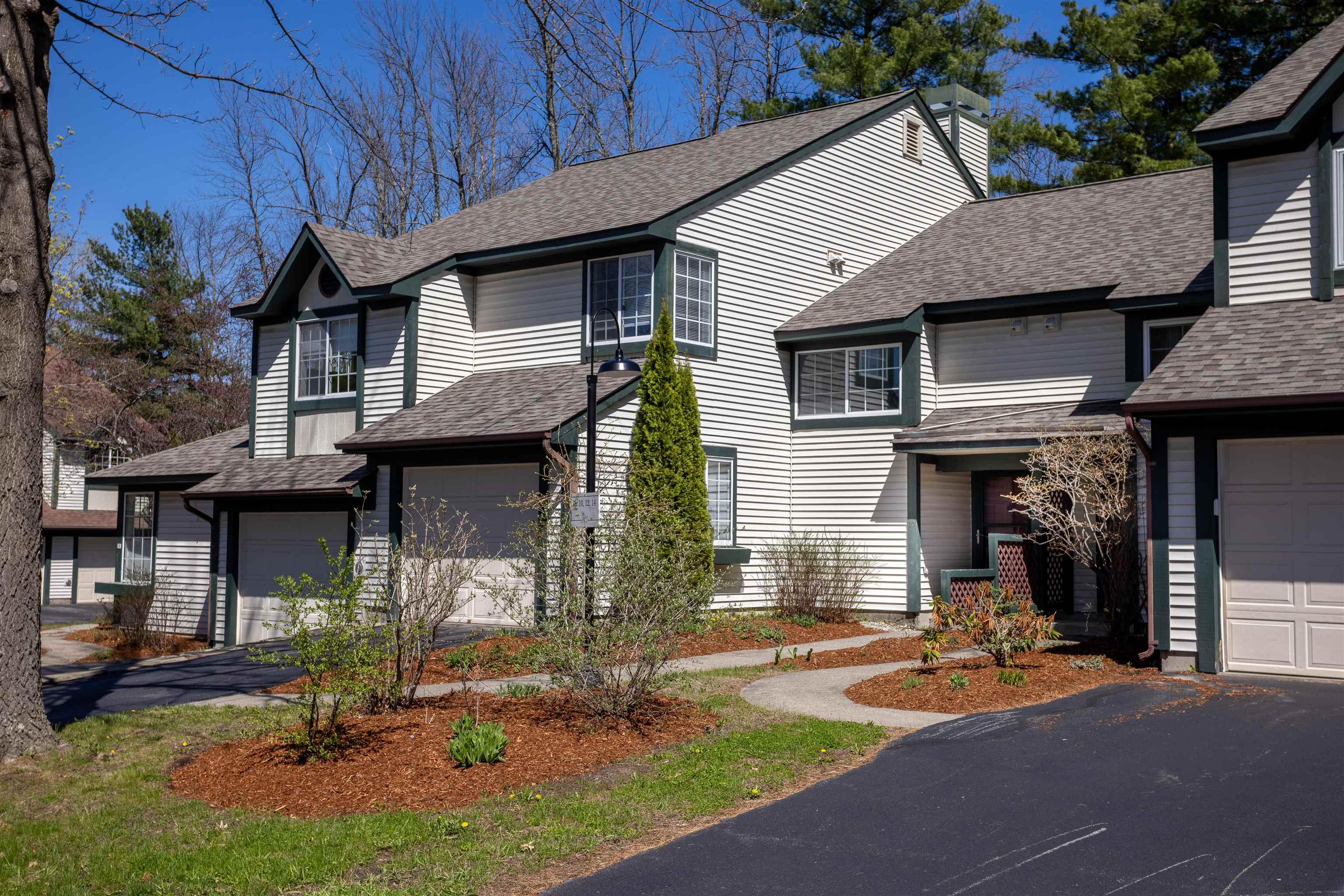 10 Lake Forest Drive 10 Property Photo