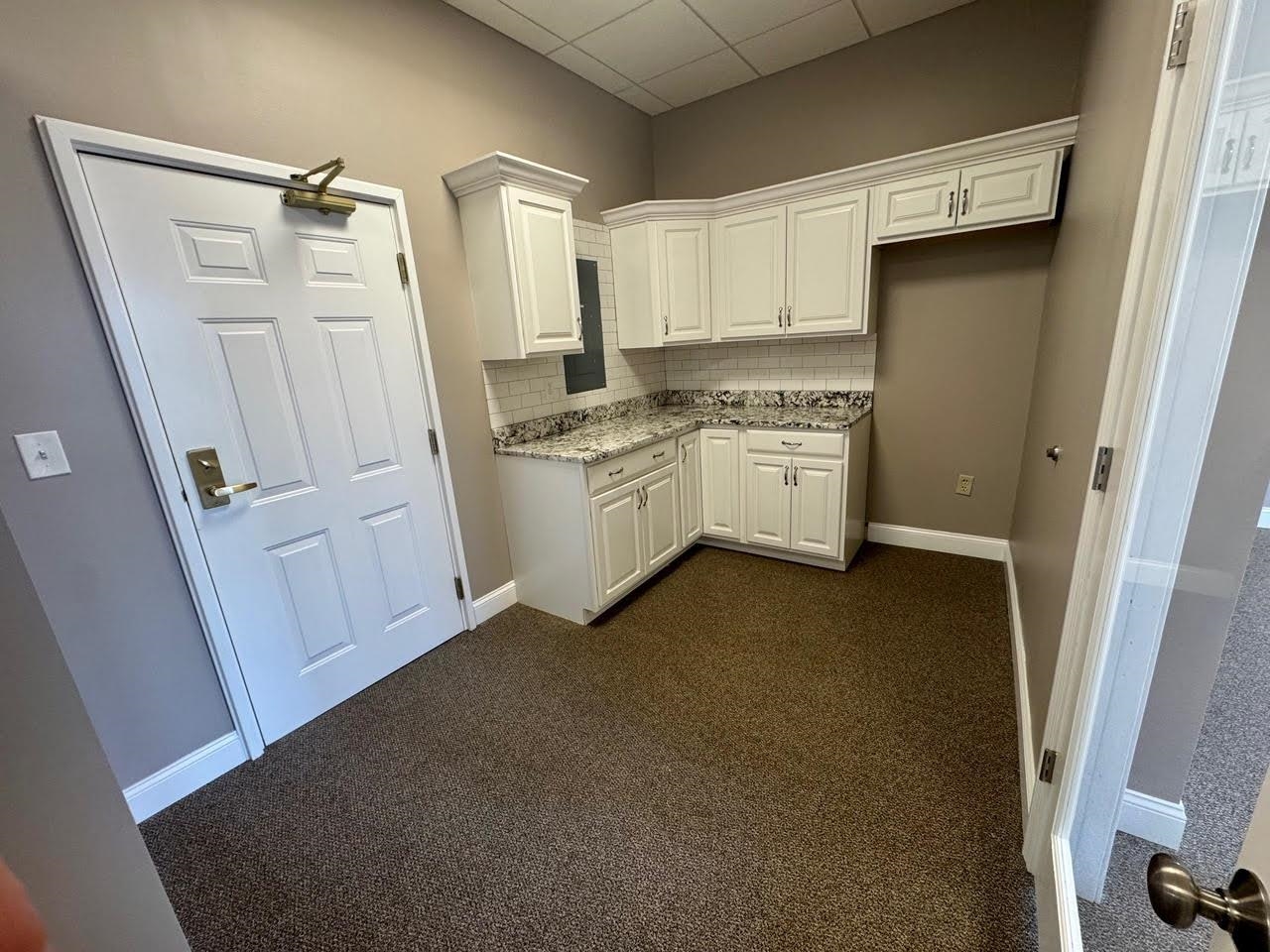 795 Elm Street 205 Property Photo 6