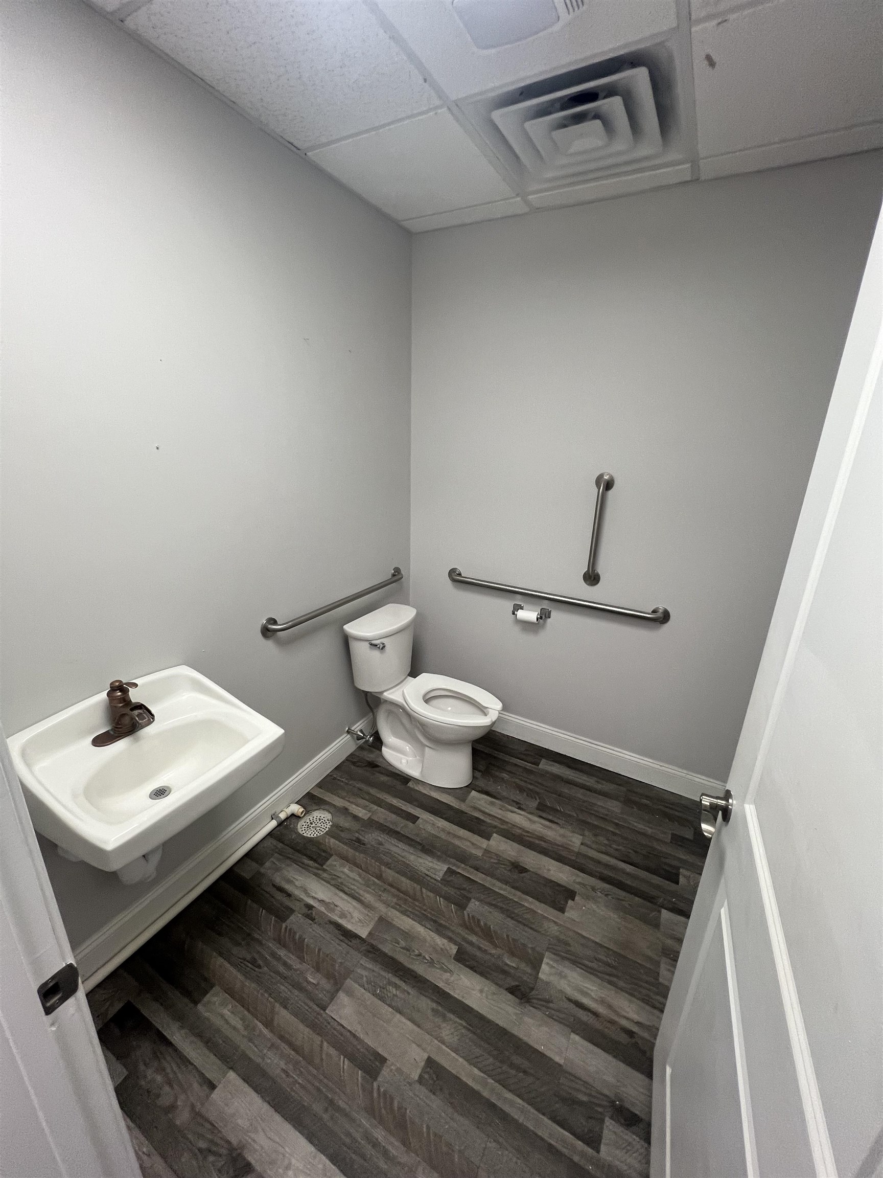 50 Sheffield Drive 103 Property Photo 13