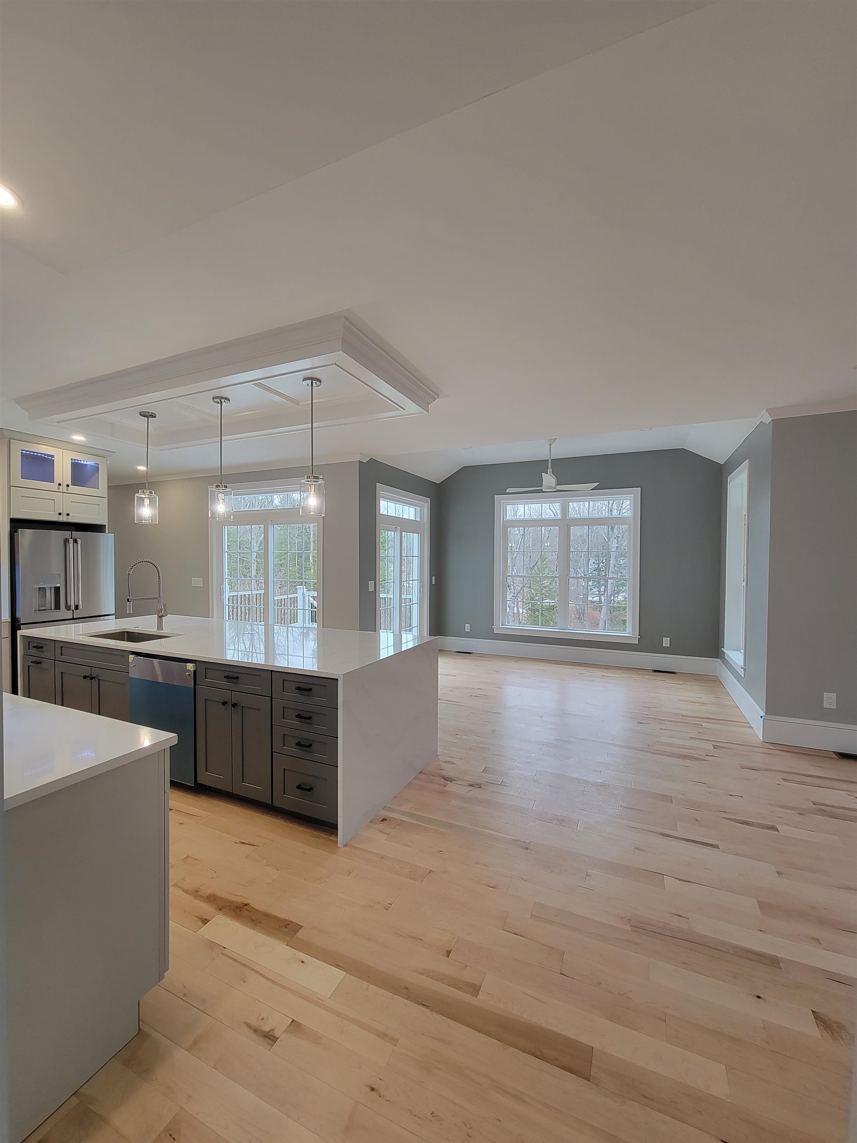 12 Zeland Drive Property Photo 4