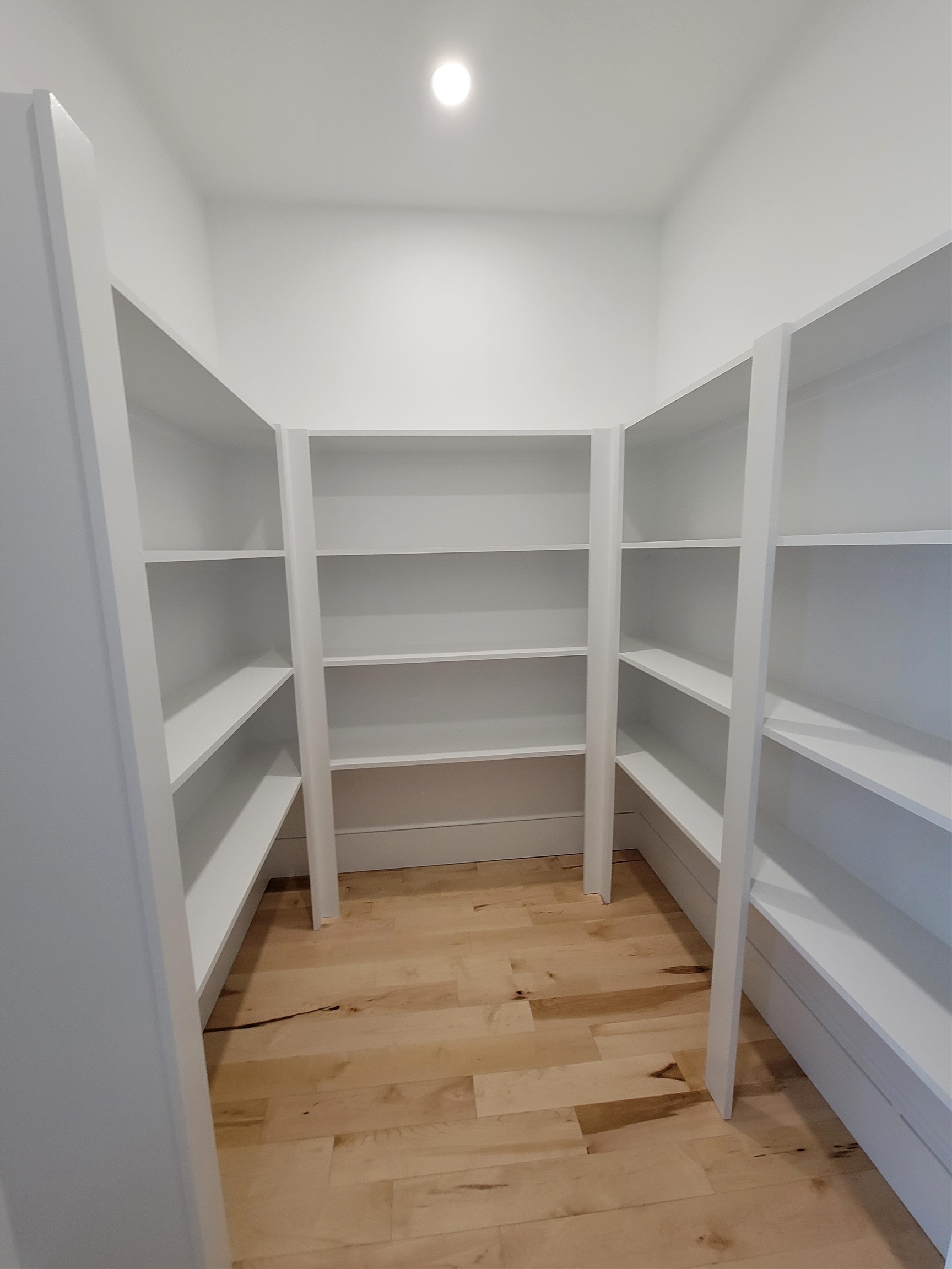 12 Zeland Drive Property Photo 6
