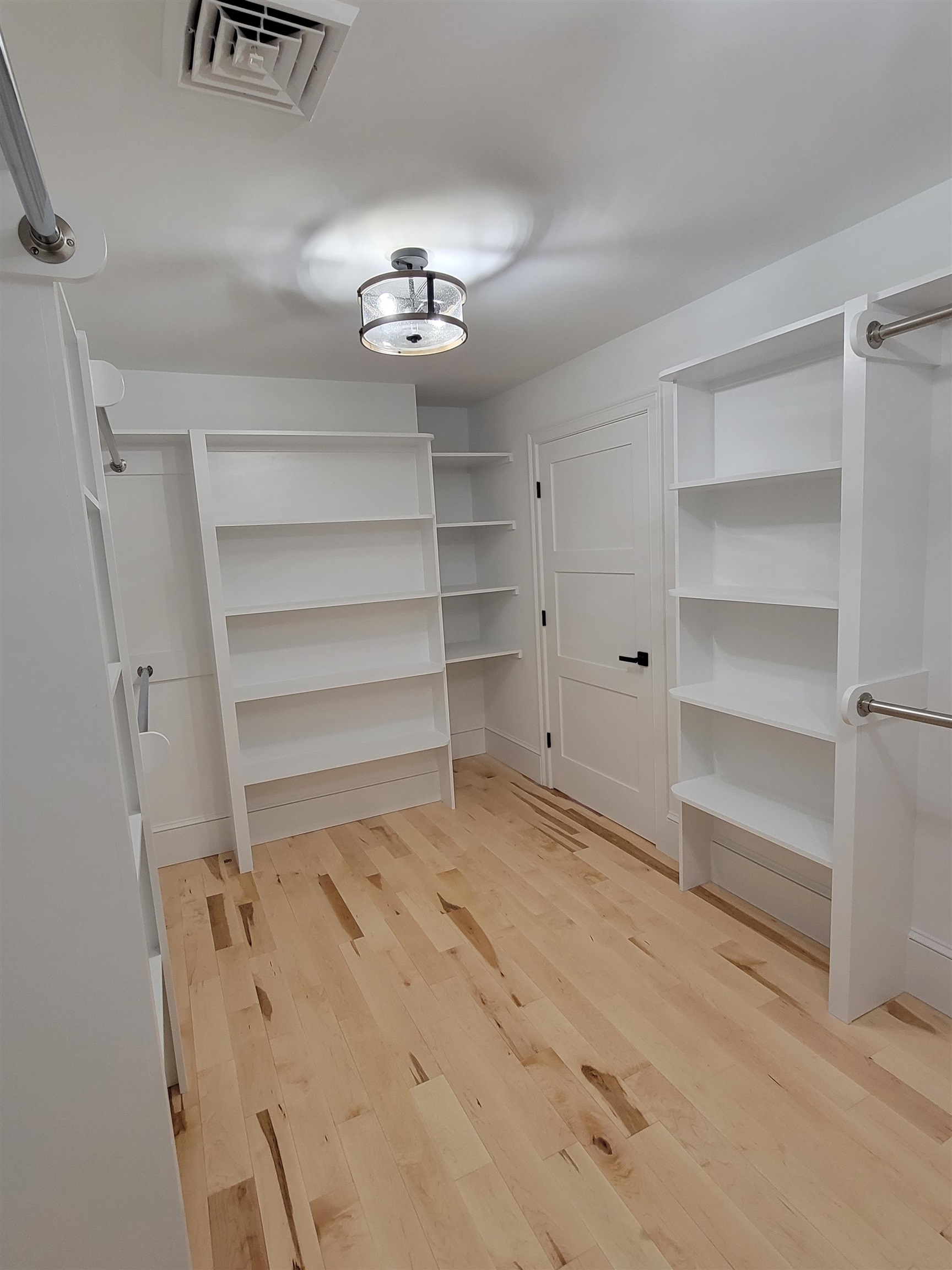 12 Zeland Drive Property Photo 30