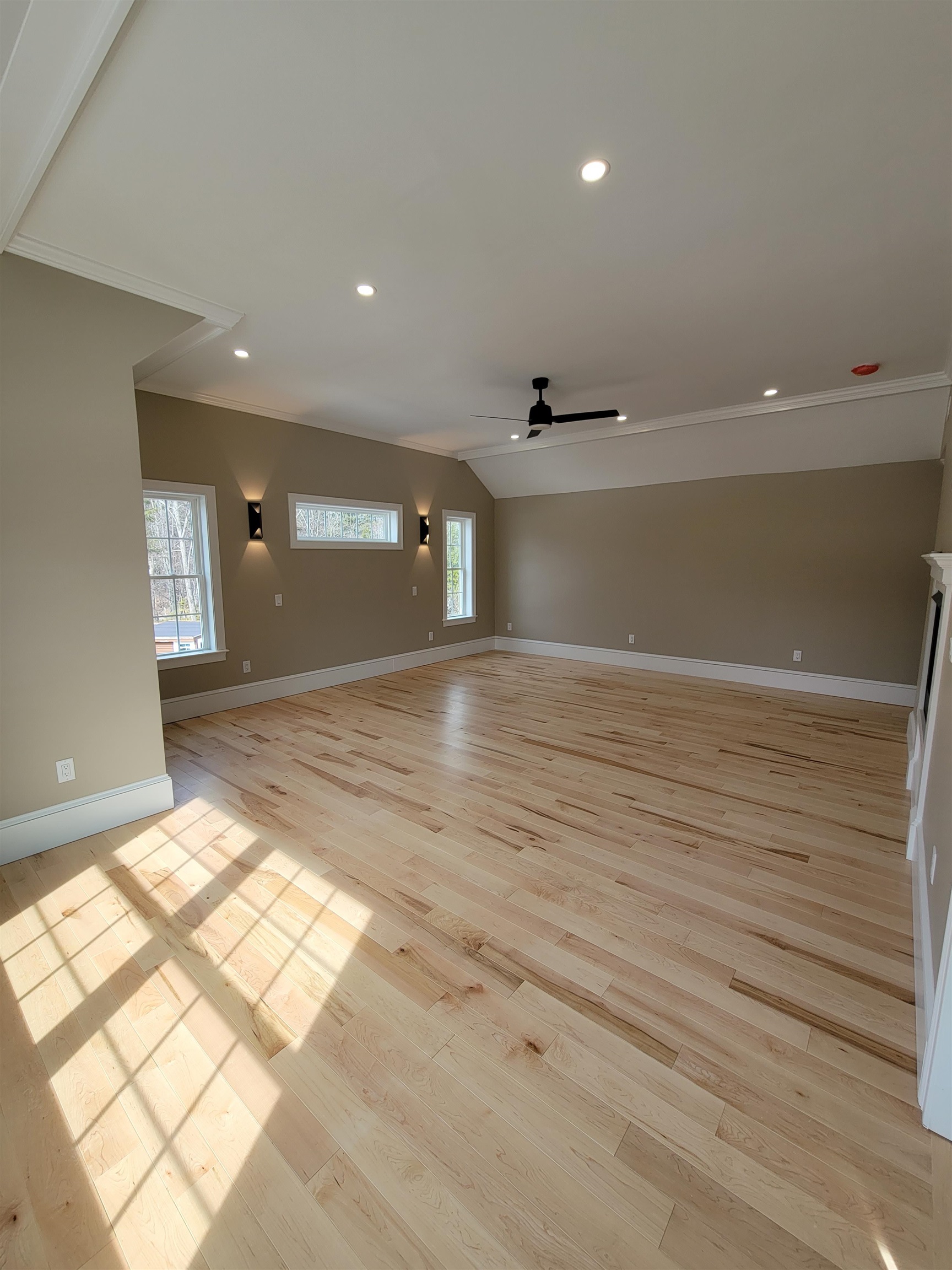 12 Zeland Drive Property Photo 33