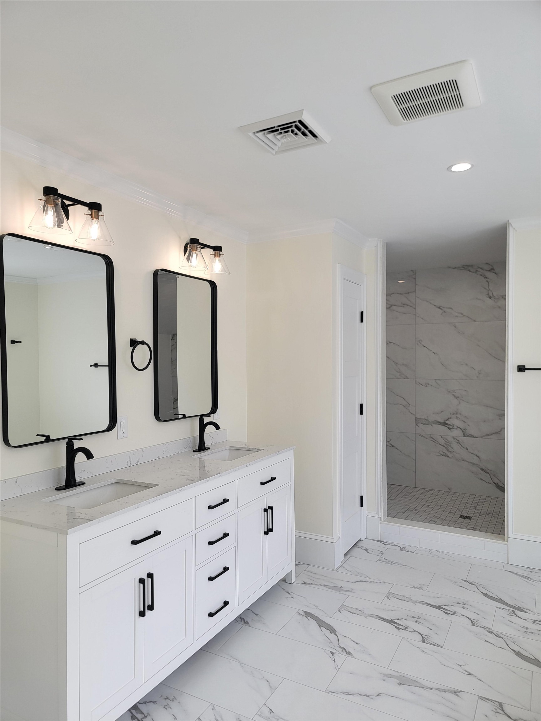 12 Zeland Drive Property Photo 39