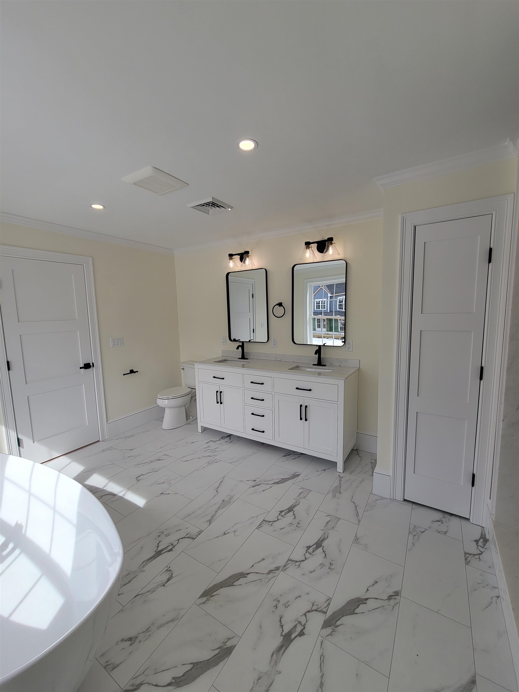 12 Zeland Drive Property Photo 40