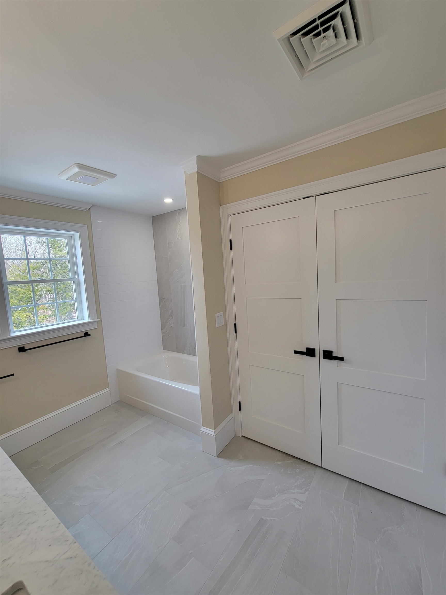 12 Zeland Drive Property Photo 46